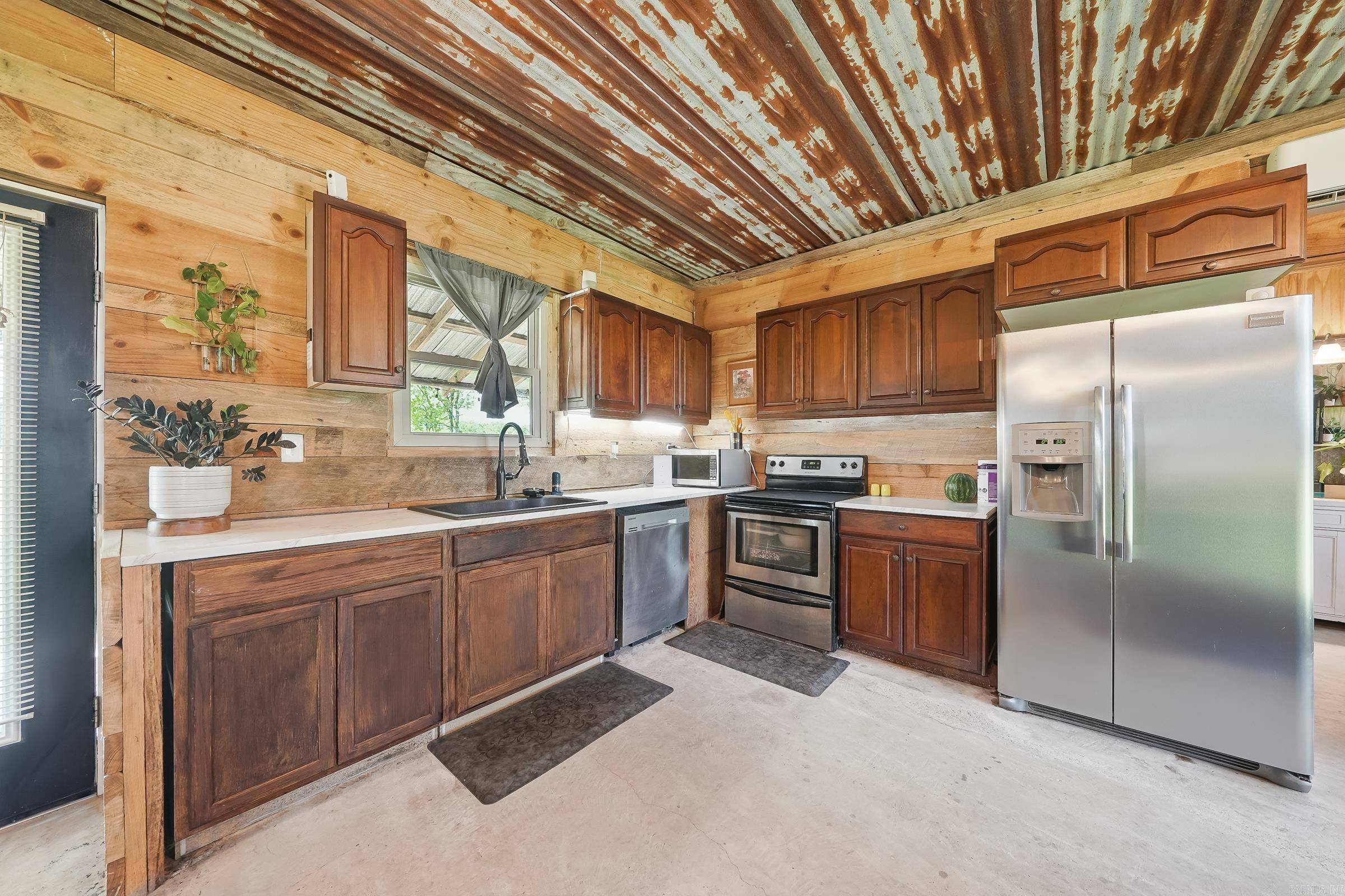 Winthrop, AR 71866,209 Little River 46