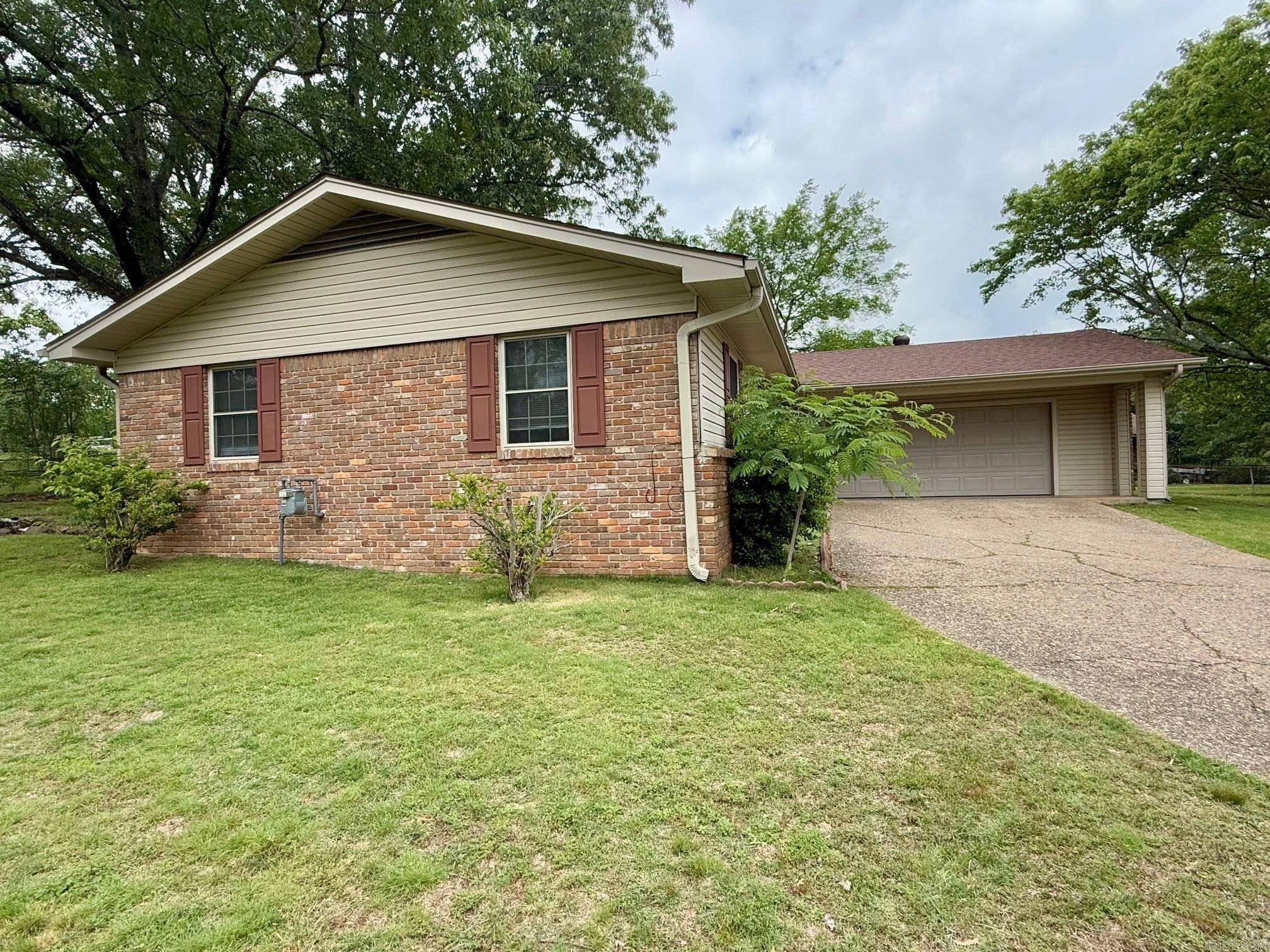 Hot Springs, AR 71901,Address not disclosed