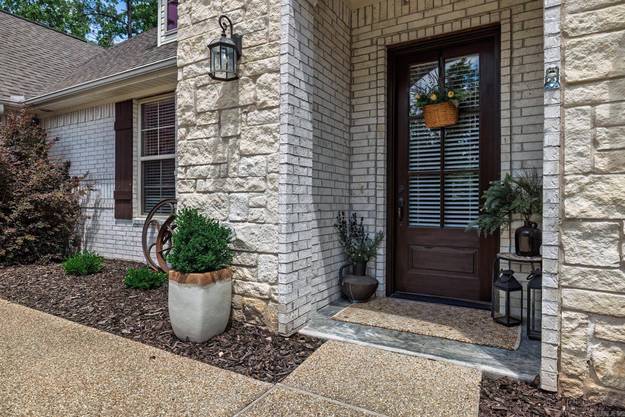 Hot Springs Village, AR 71909,137 Pizarro Drive