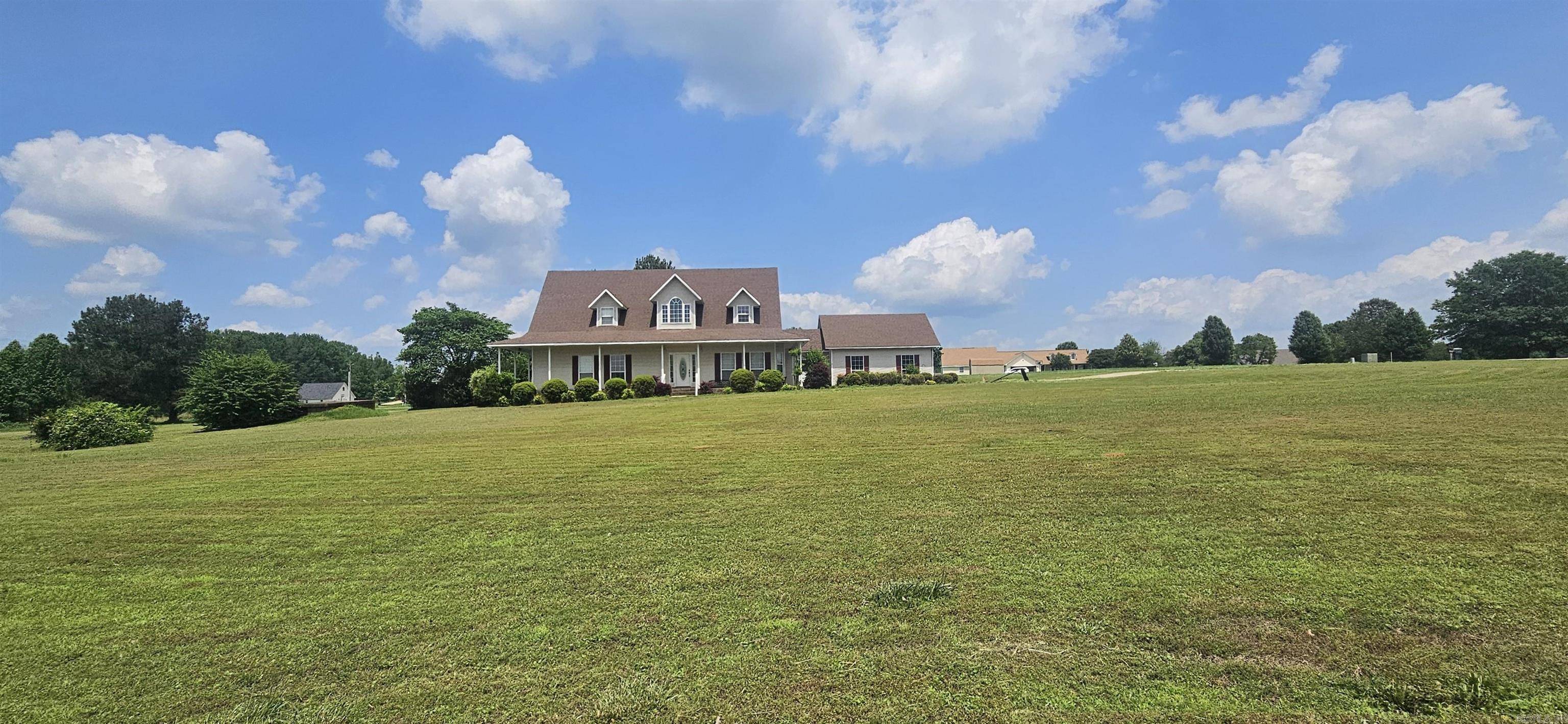 Nashville, AR 71852,1 Elberta Avenue