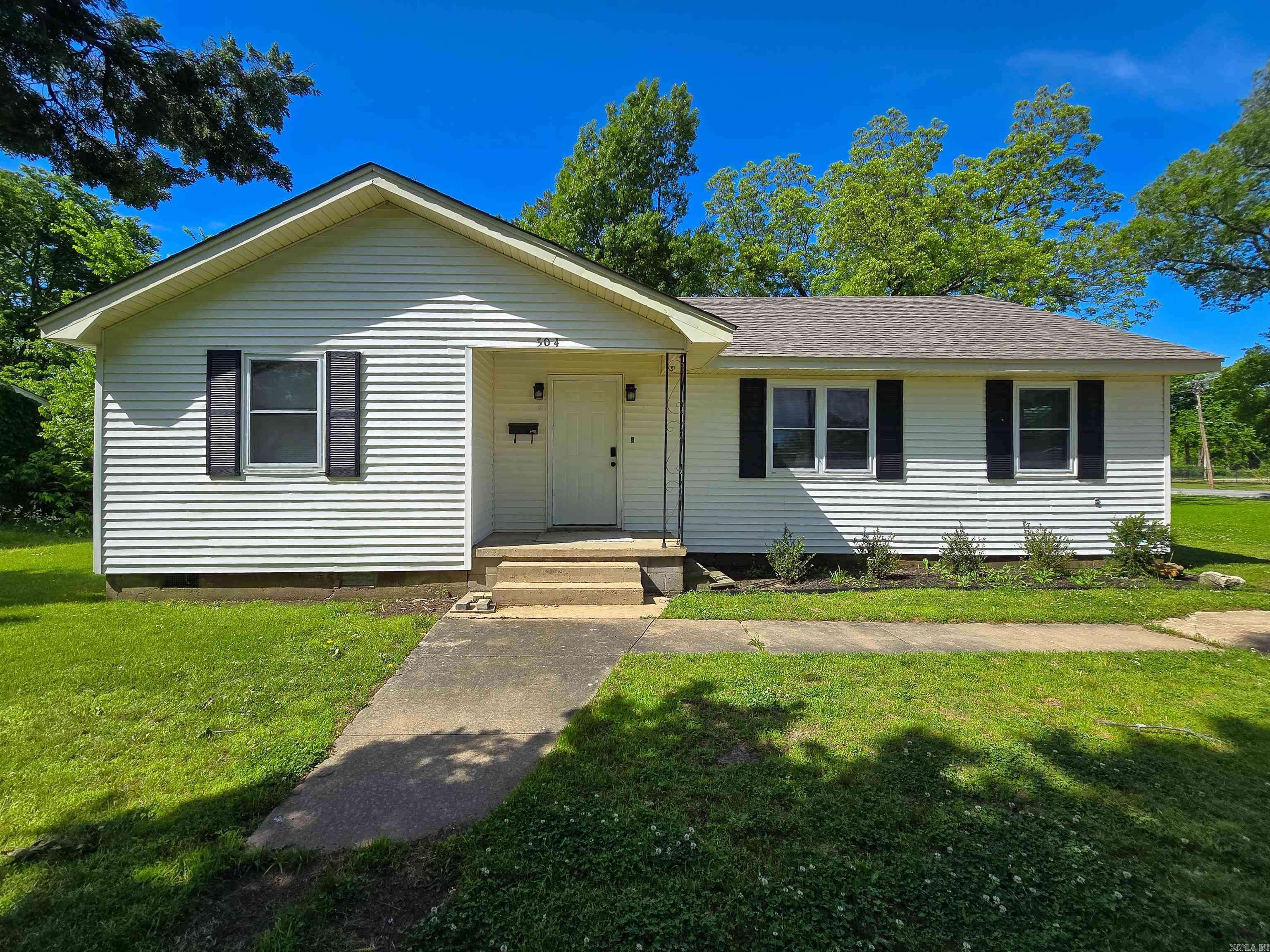 Marked Tree, AR 72365,504 St Francis Street