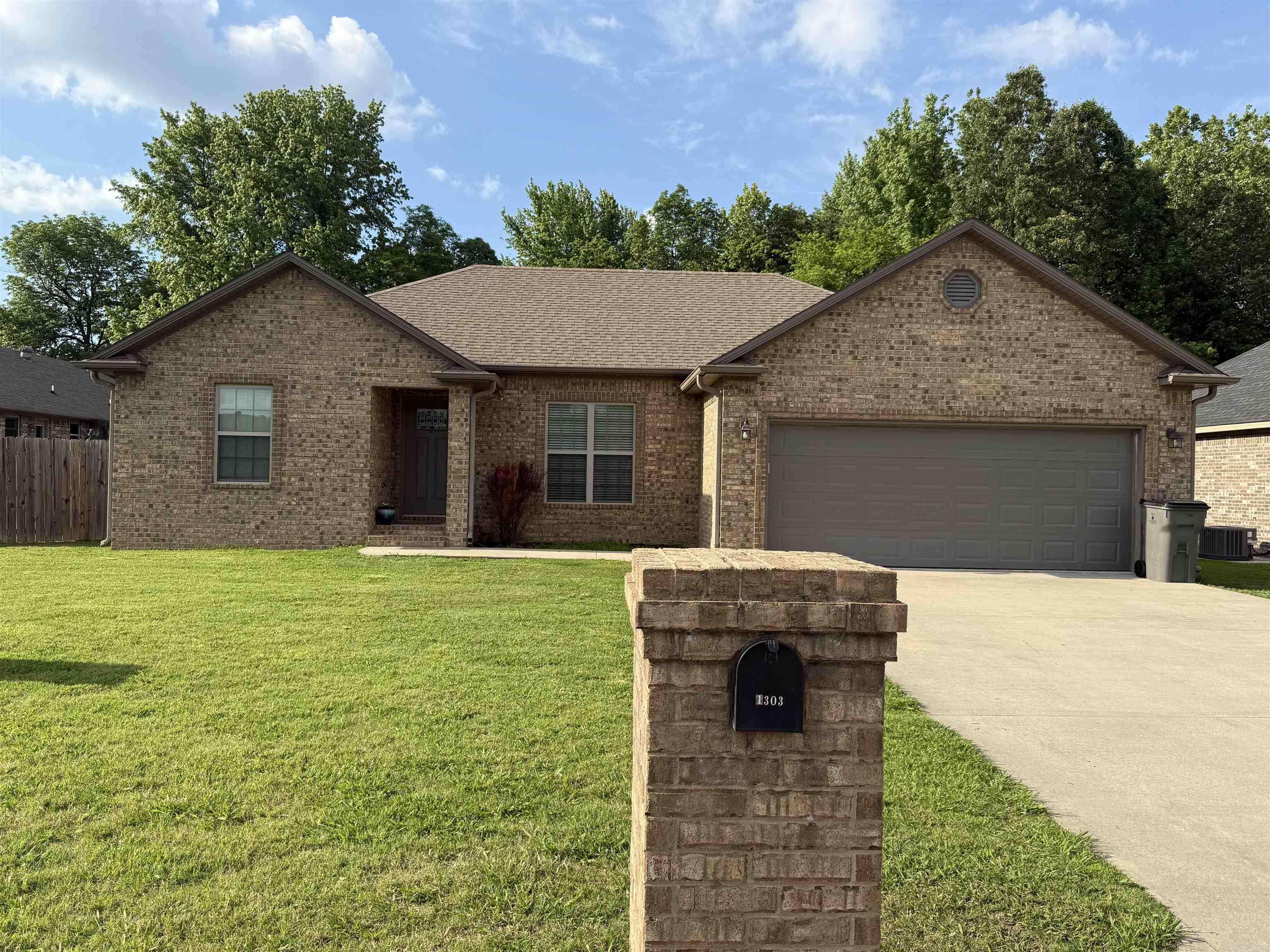 Paragould, AR 72450,1303 William Hall Drive