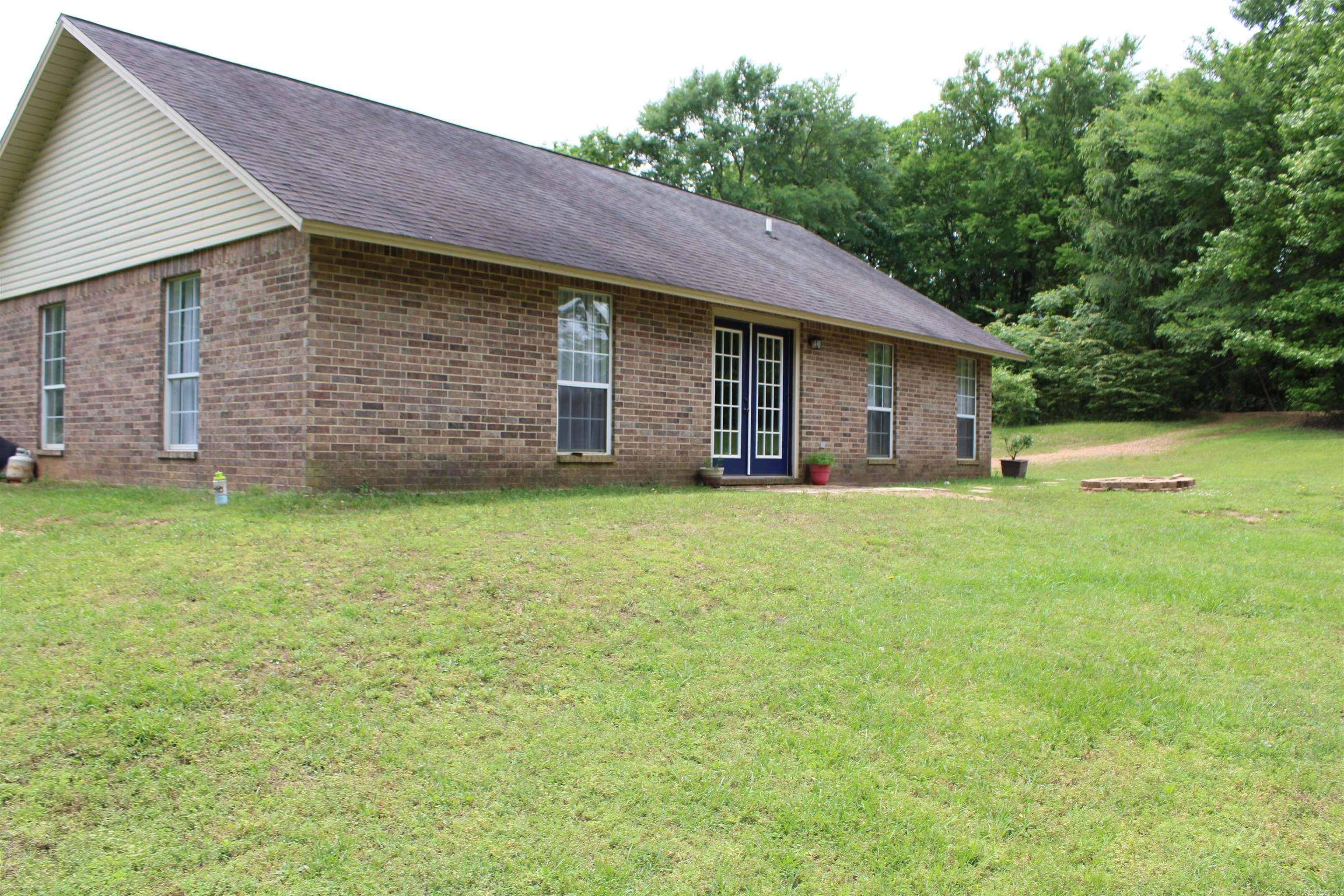 De Queen, AR 71832,1059 Piney Road