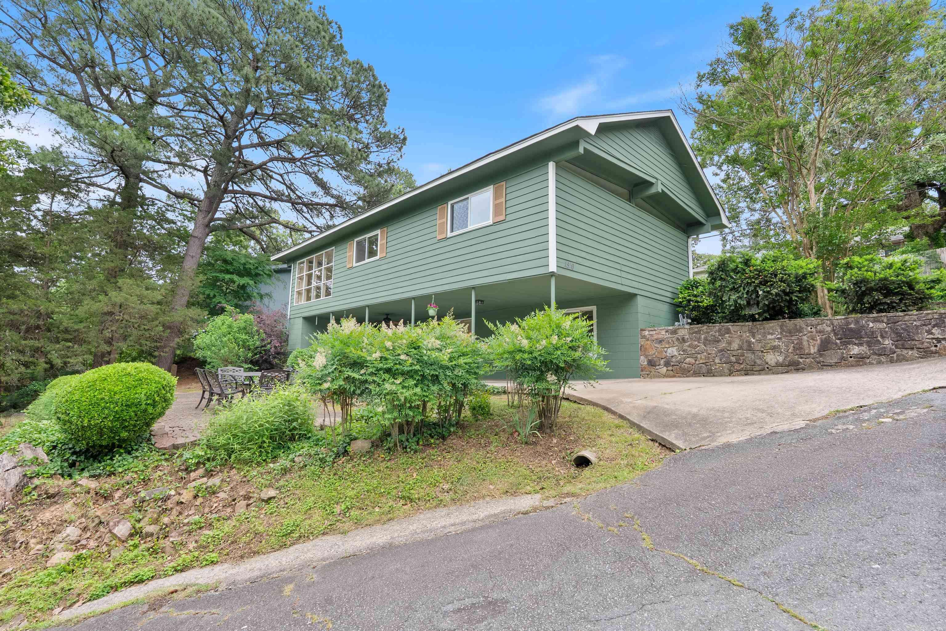 North Little Rock, AR 72116,1516 Garland Avenue