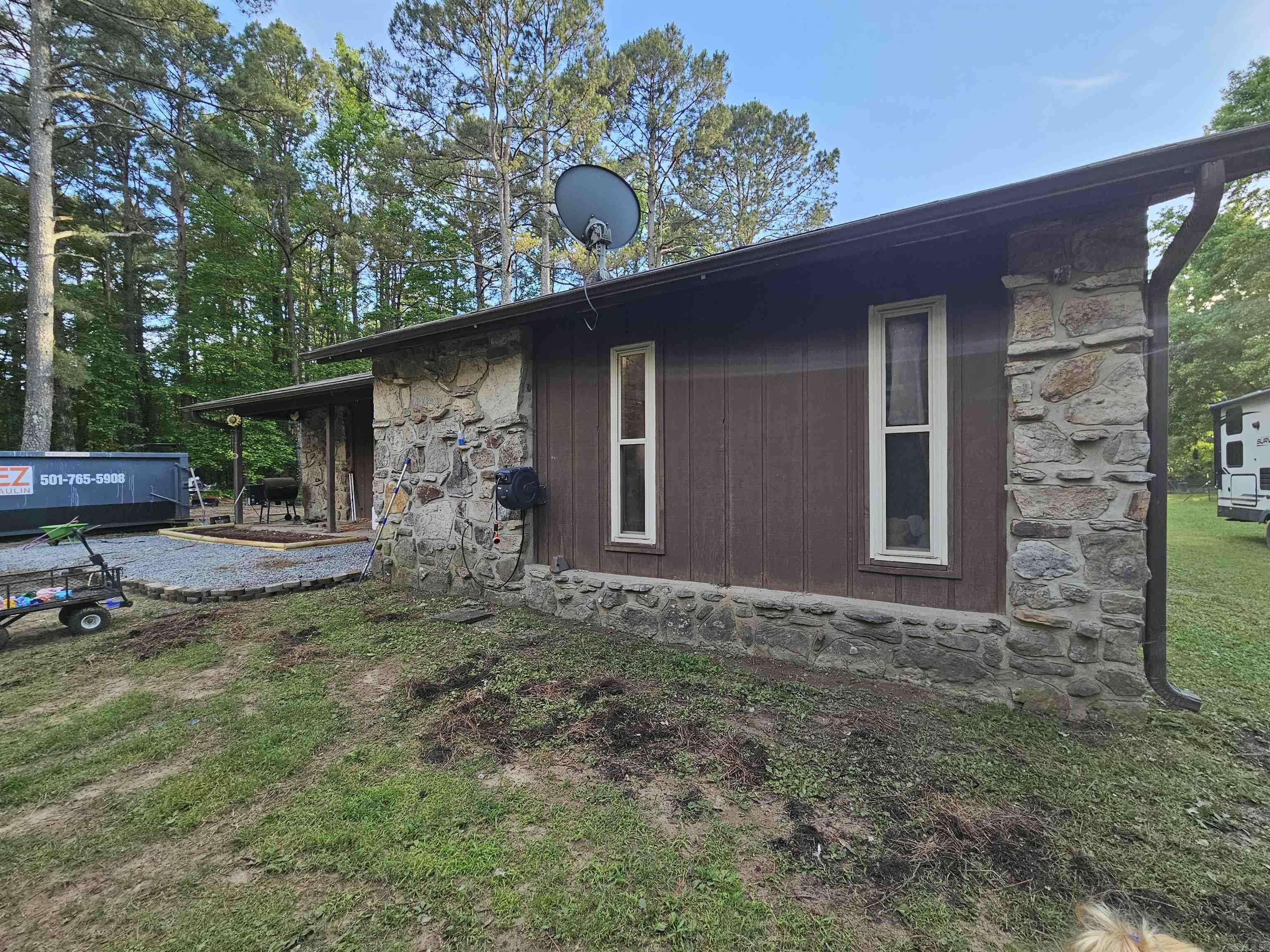 Hensley, AR 72065-8927,Address not disclosed