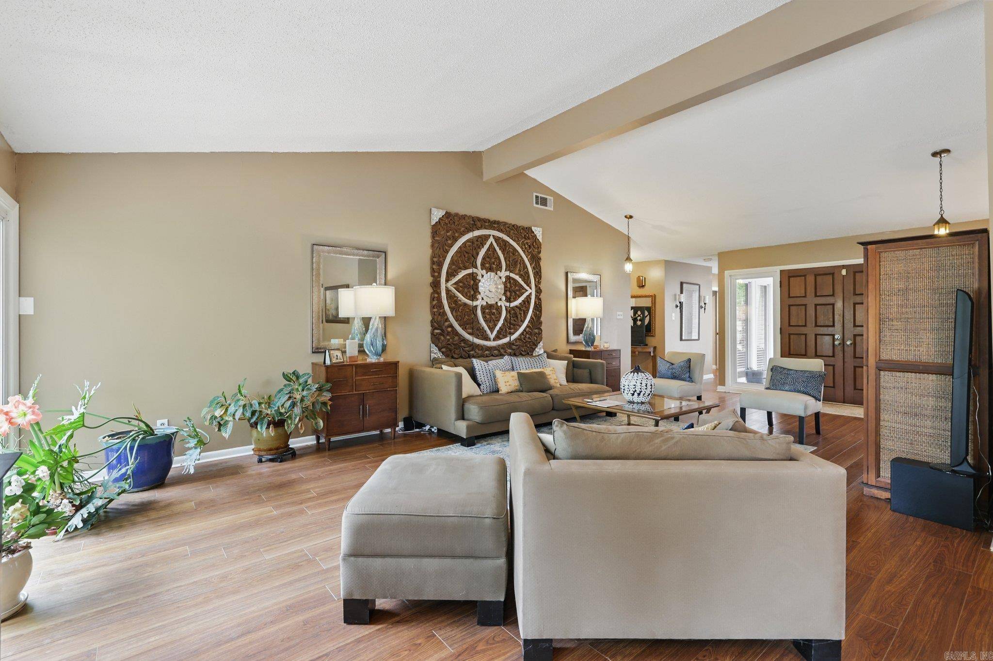 Little Rock, AR 72205,717 Choctaw Circle