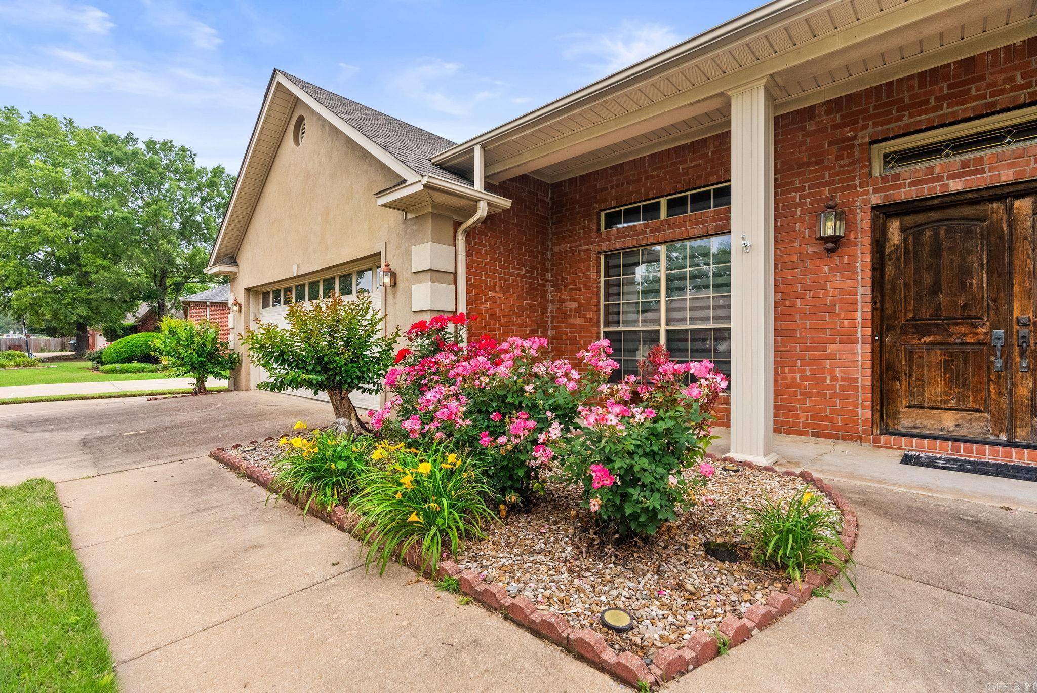 Conway, AR 72034,1940 Royal Drive
