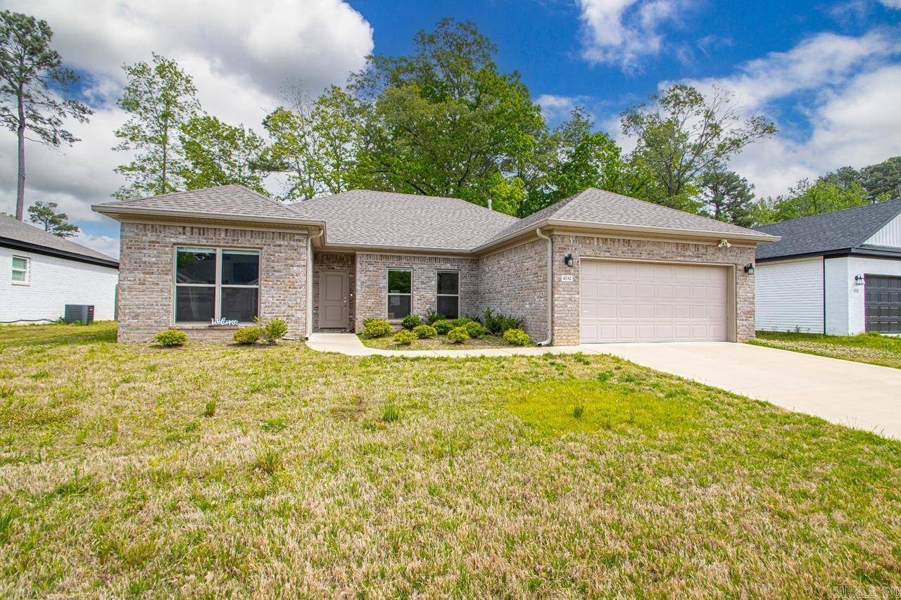 Benton, AR 72015,4532 Western Woods Drive