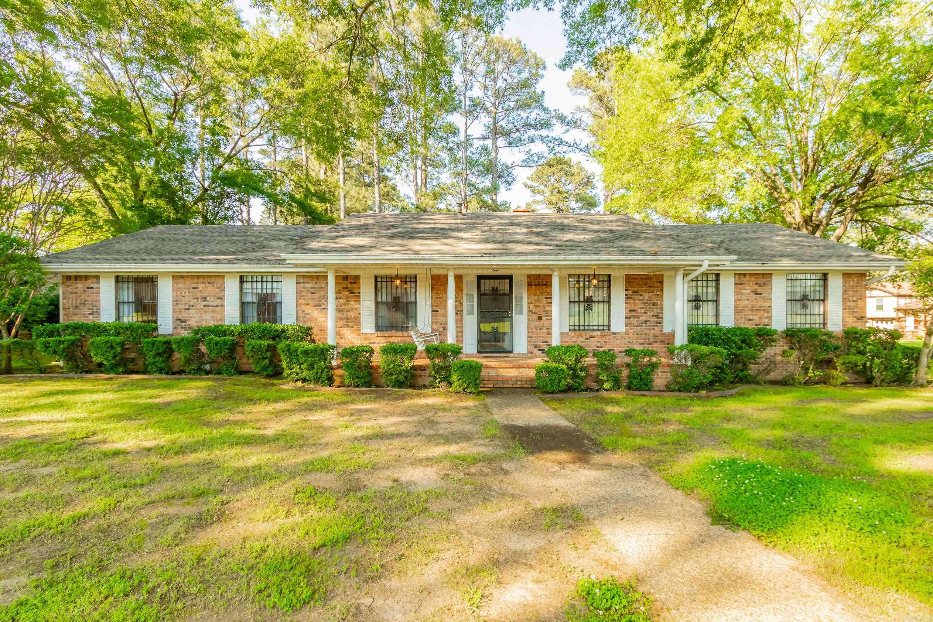 Jacksonville, AR 72076,1 Foxboro Cv