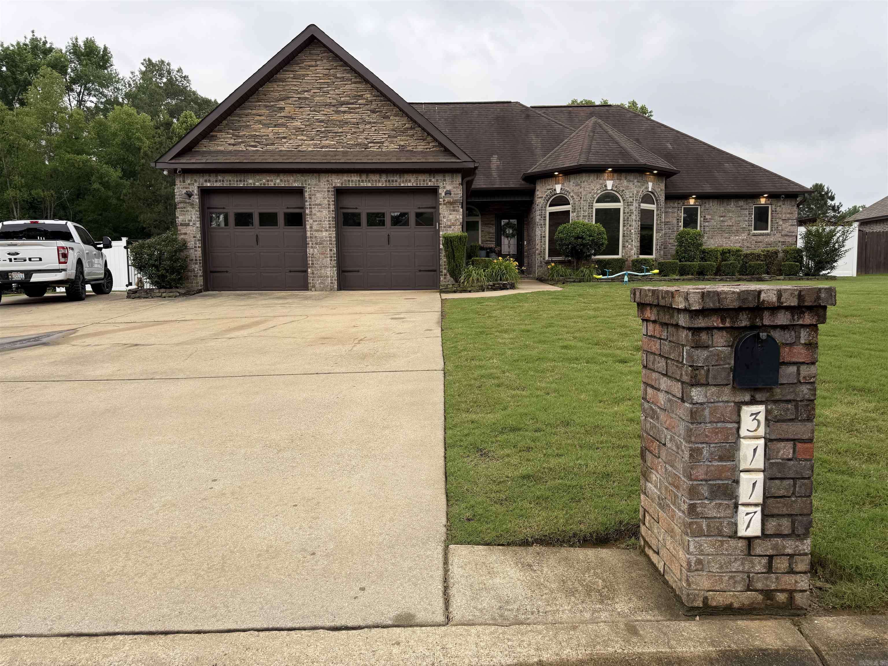 Searcy, AR 72143-9588,3117 Stonehenge Drive