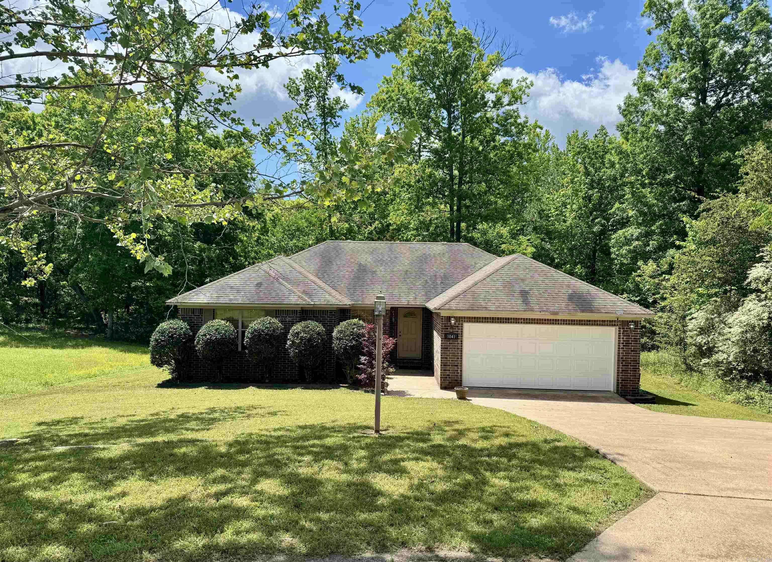 Lonsdale, AR 72087,1041 Slatecreek Way