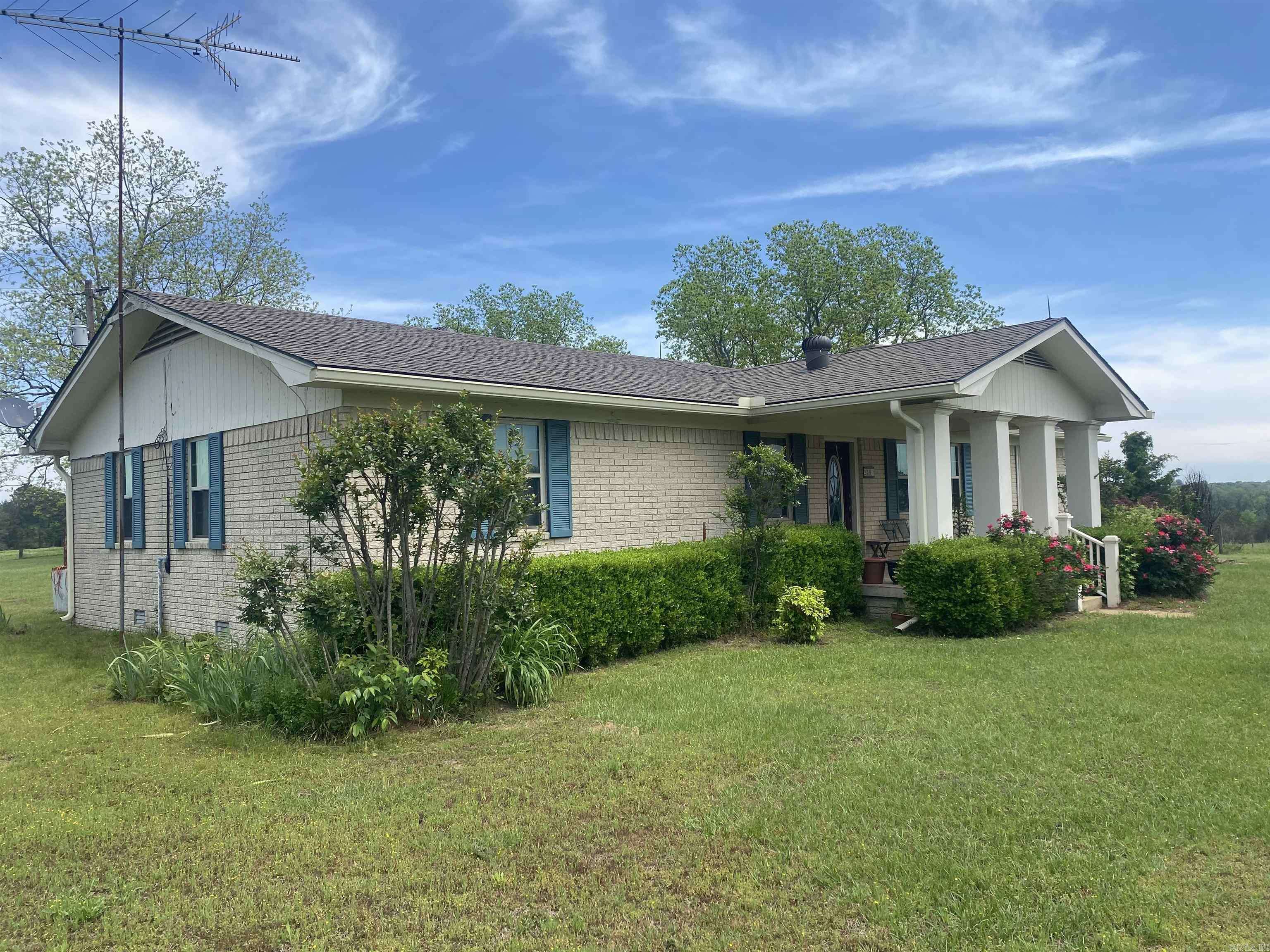 Nashville, AR 71852,239 Hempstead 347