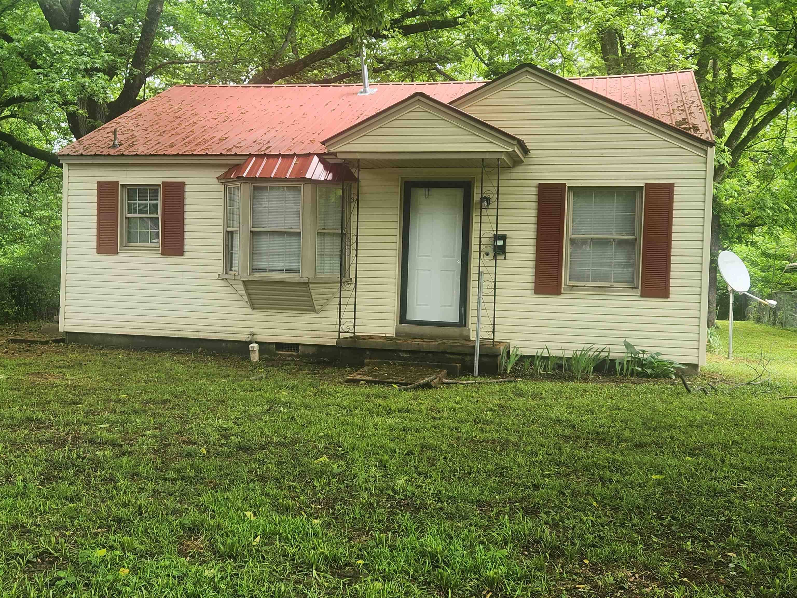 Jonesboro, AR 72401,2206 Glenwood Drive