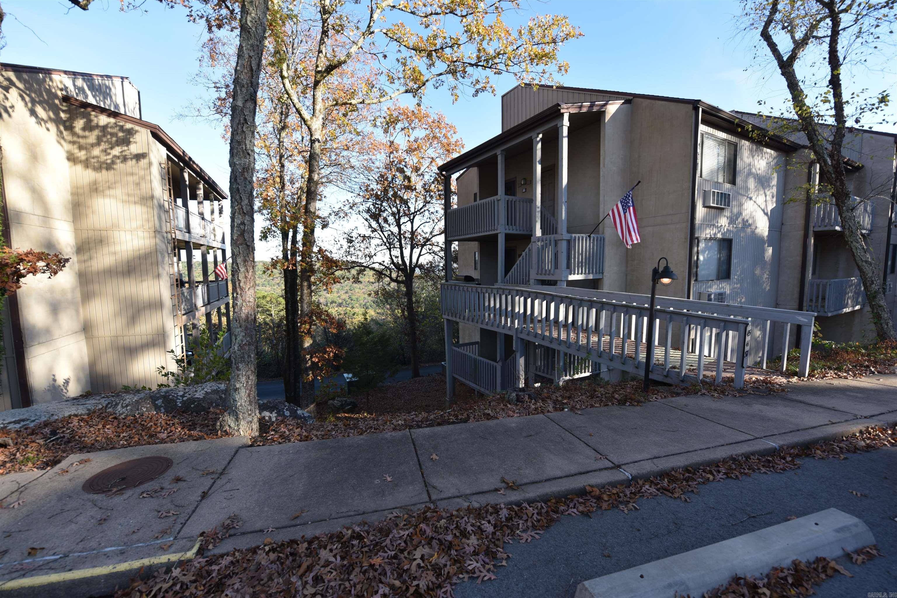 Fairfield Bay, AR 72088,125 Chelsea Drive37