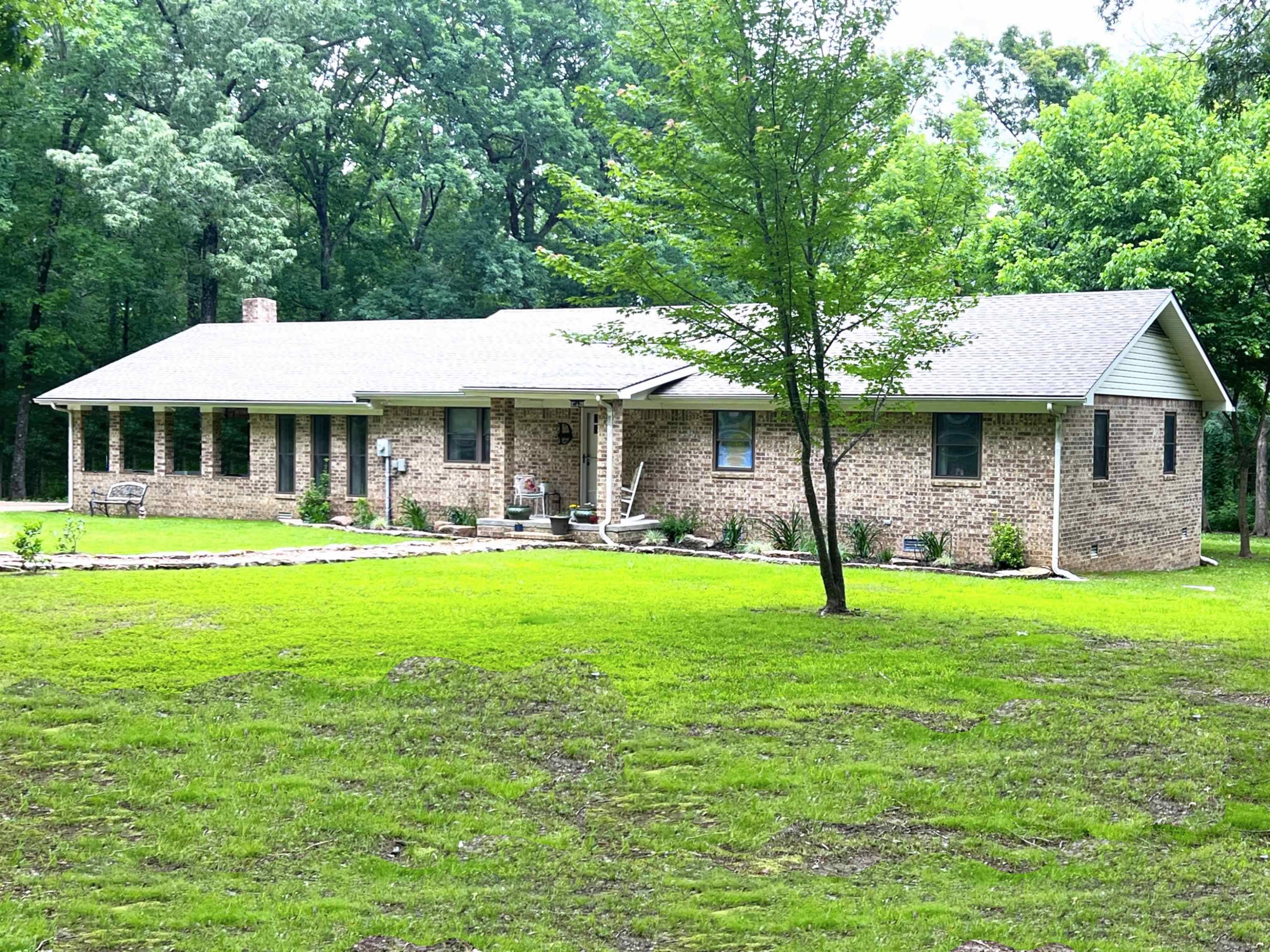 Mountain View, AR 72560,2305 Town and Country Street