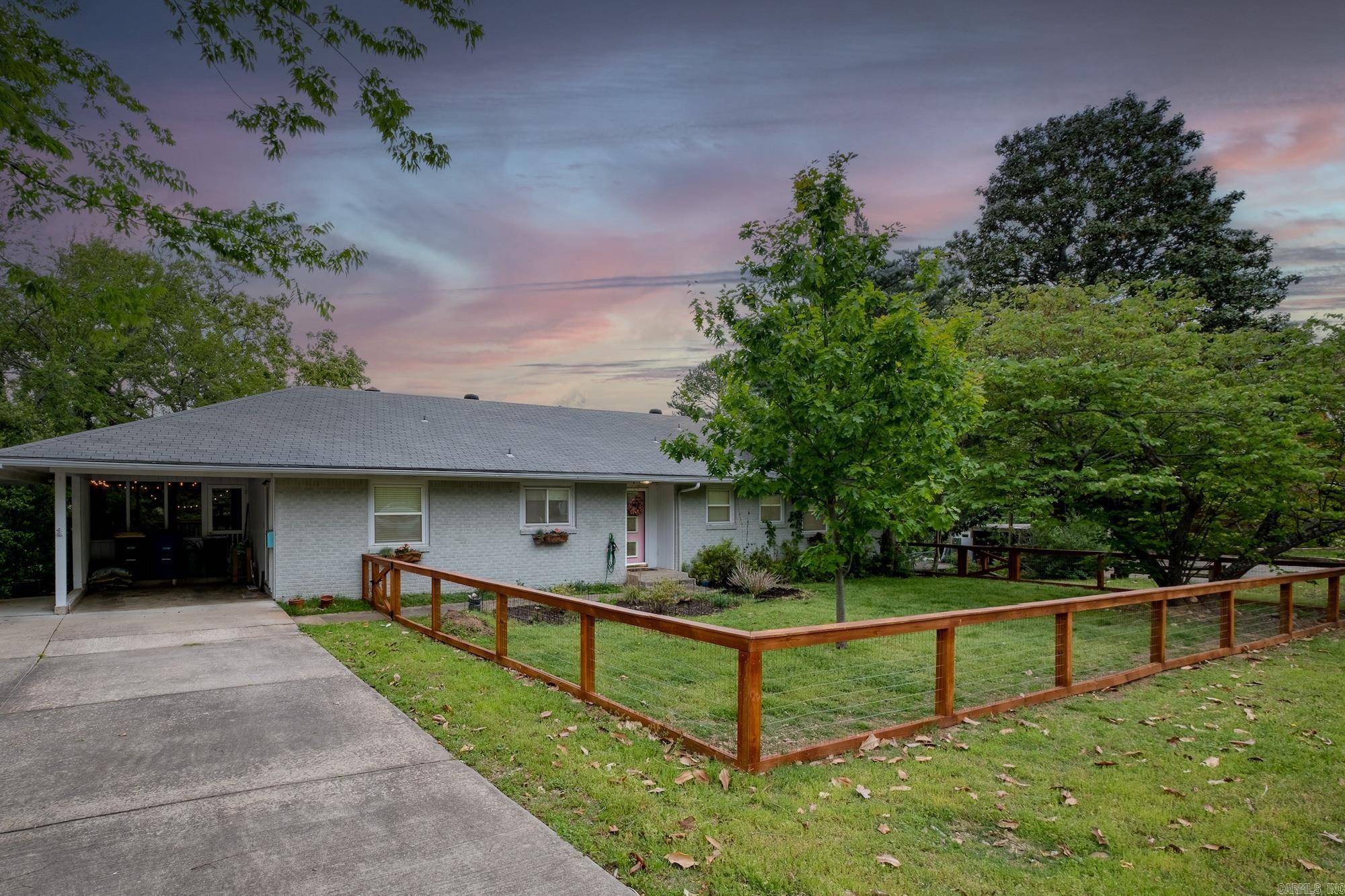 North Little Rock, AR 72116,375 Goshen Avenue