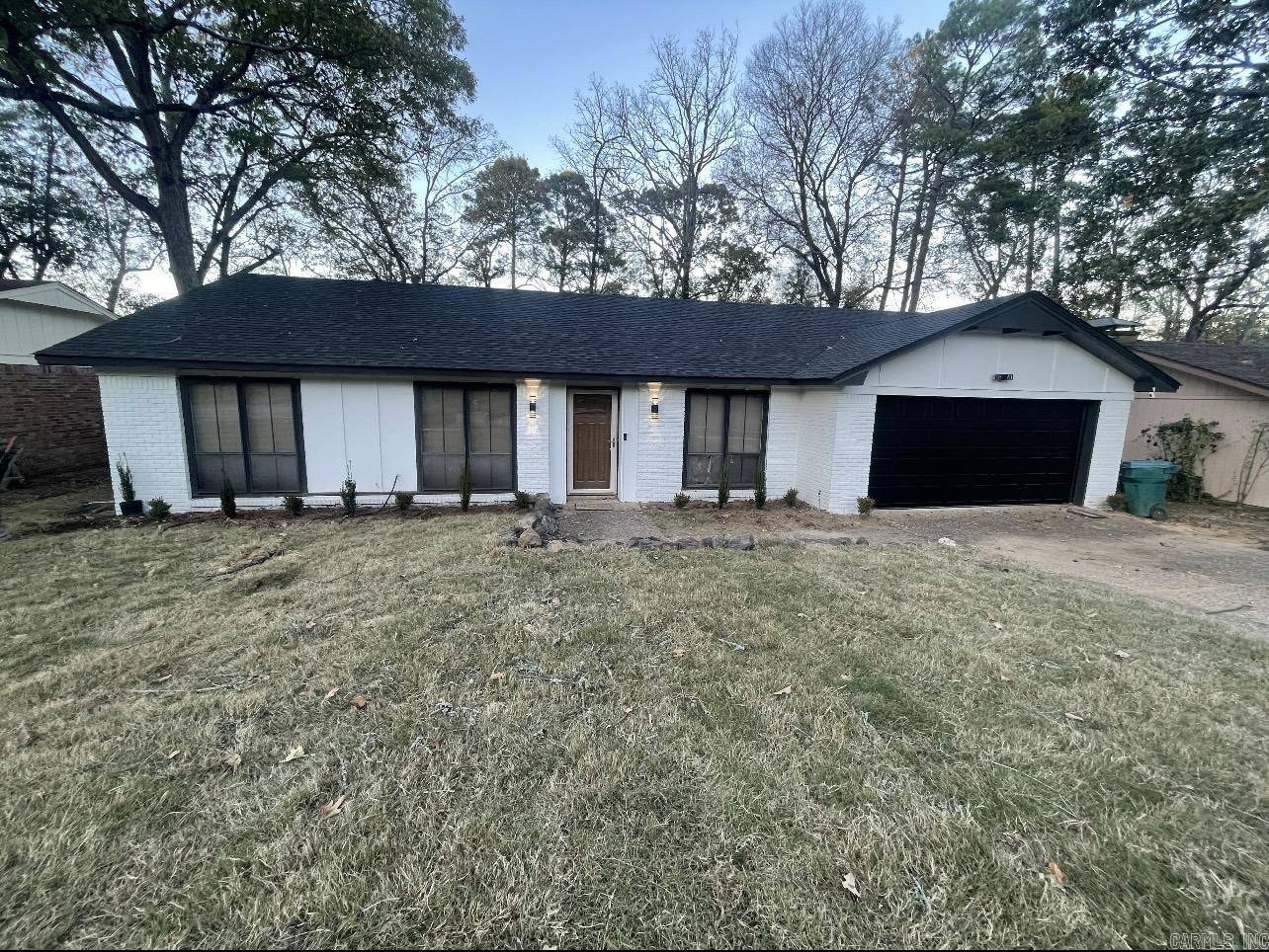 Little Rock, AR 72211,11808 Saint Charles Blvd