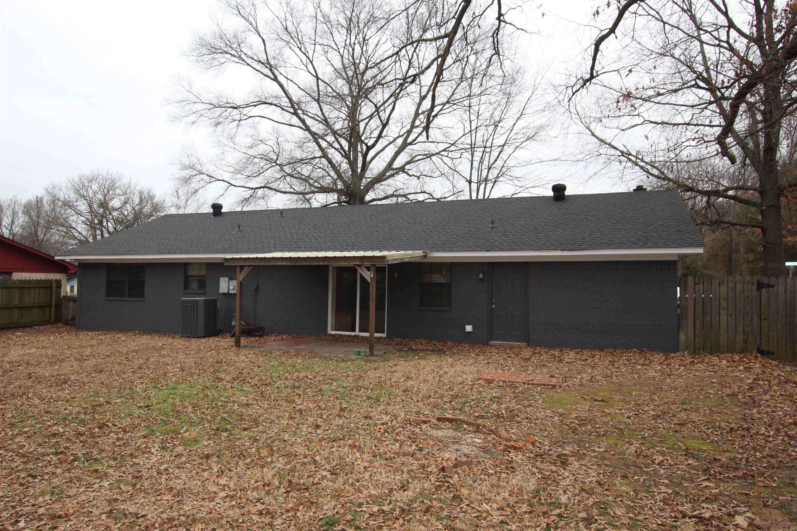 Russellville, AR 72801,1101 S Tampa Avenue