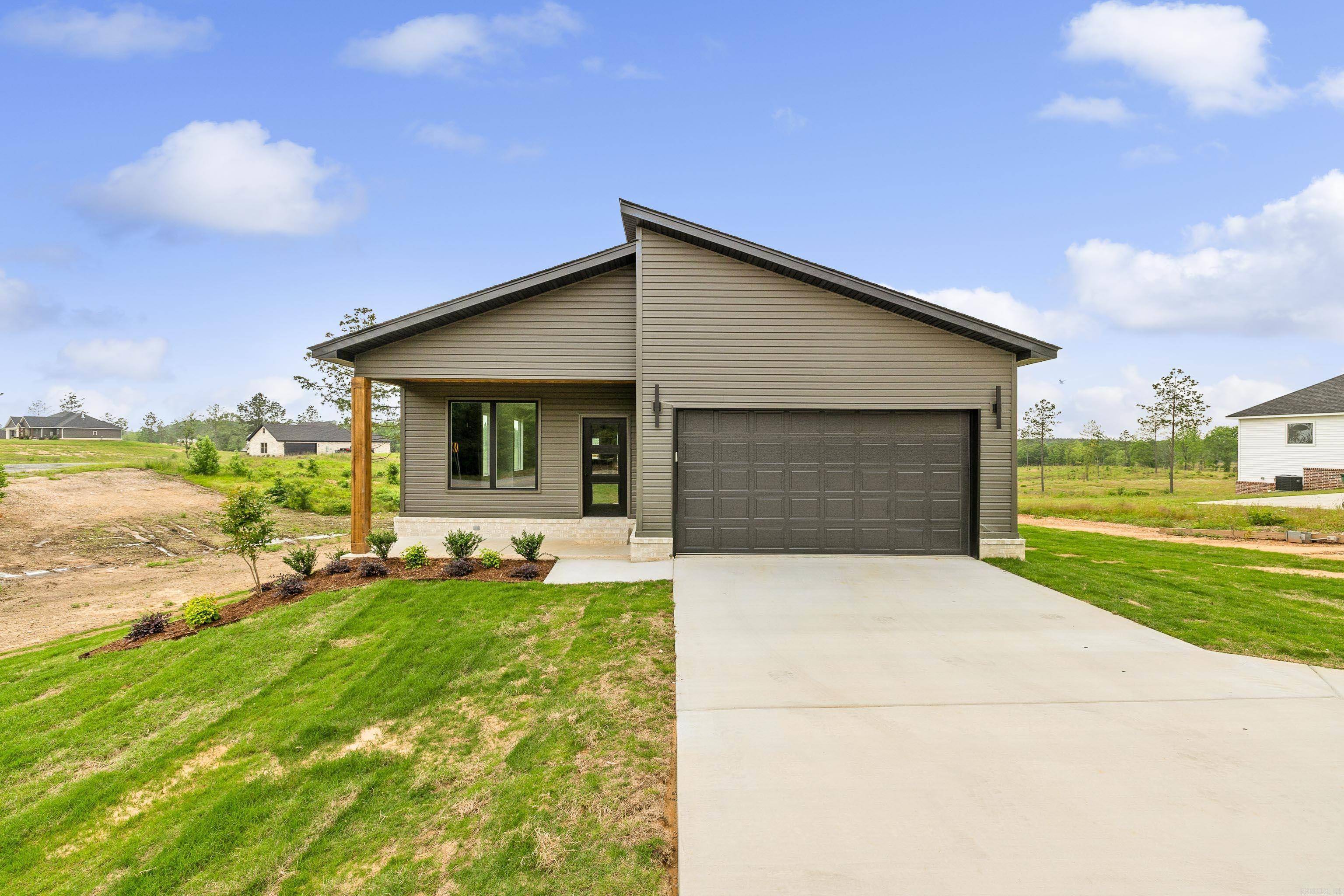 Benton, AR 72019,9077 Highway 298