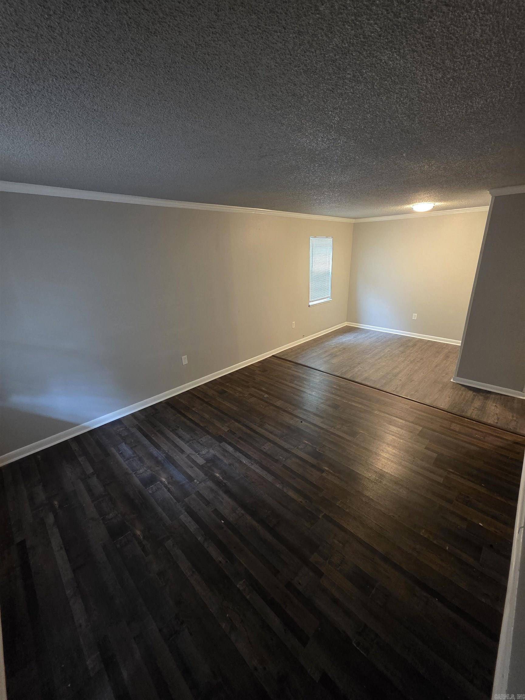 Benton, AR 72015,305 S Border StreetC