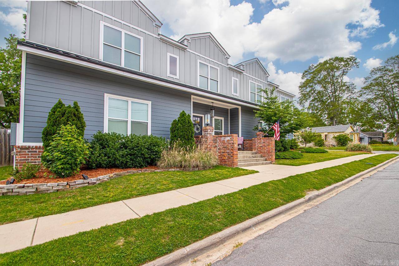 Benton, AR 72015,305 W Cross Street