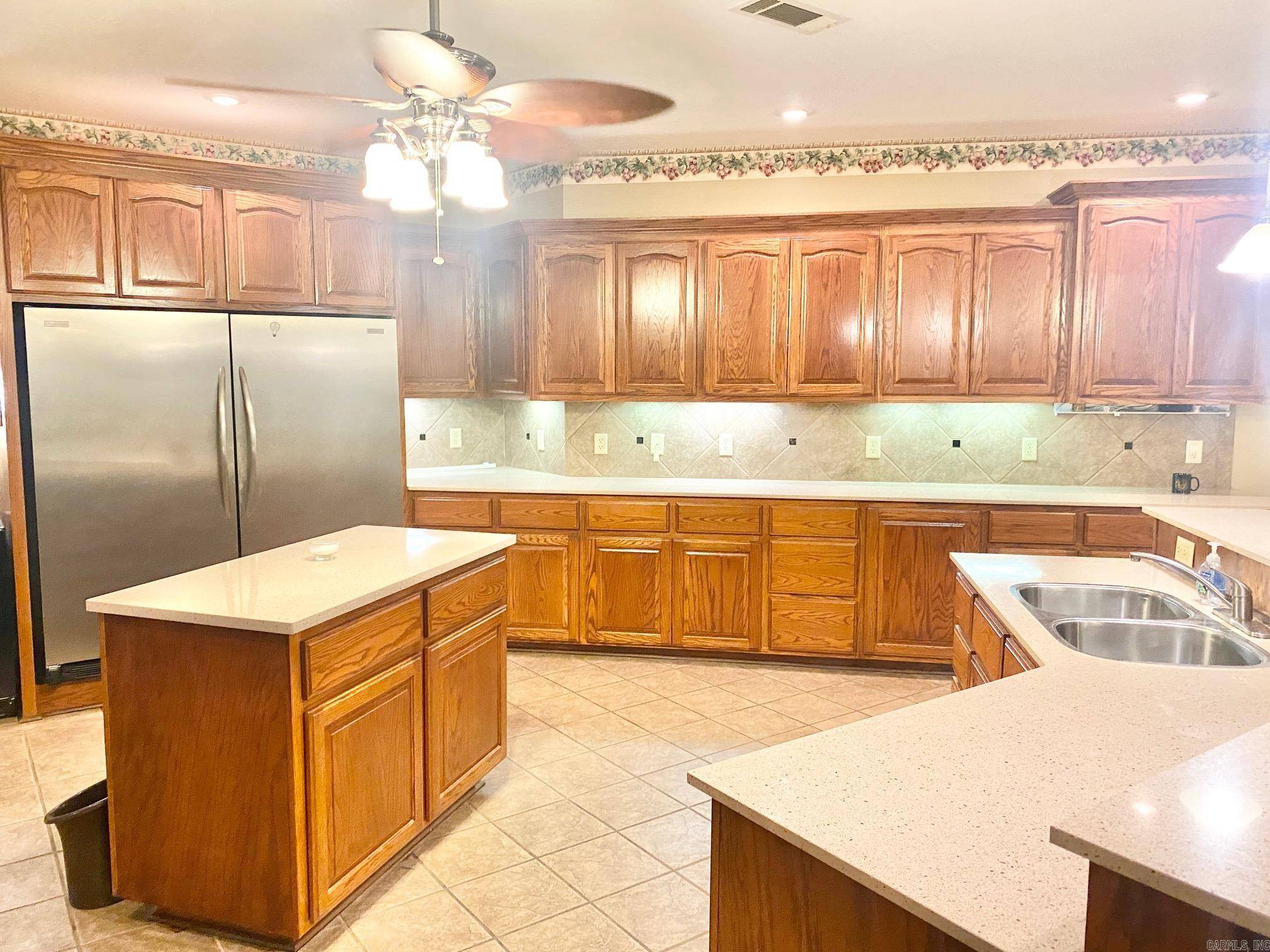 White Hall, AR 71602,334 Grant 190009