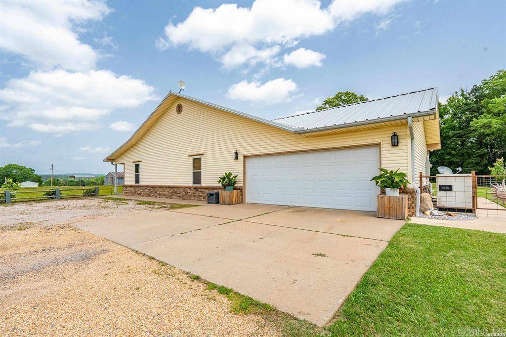 Royal, AR 71968,Address not disclosed