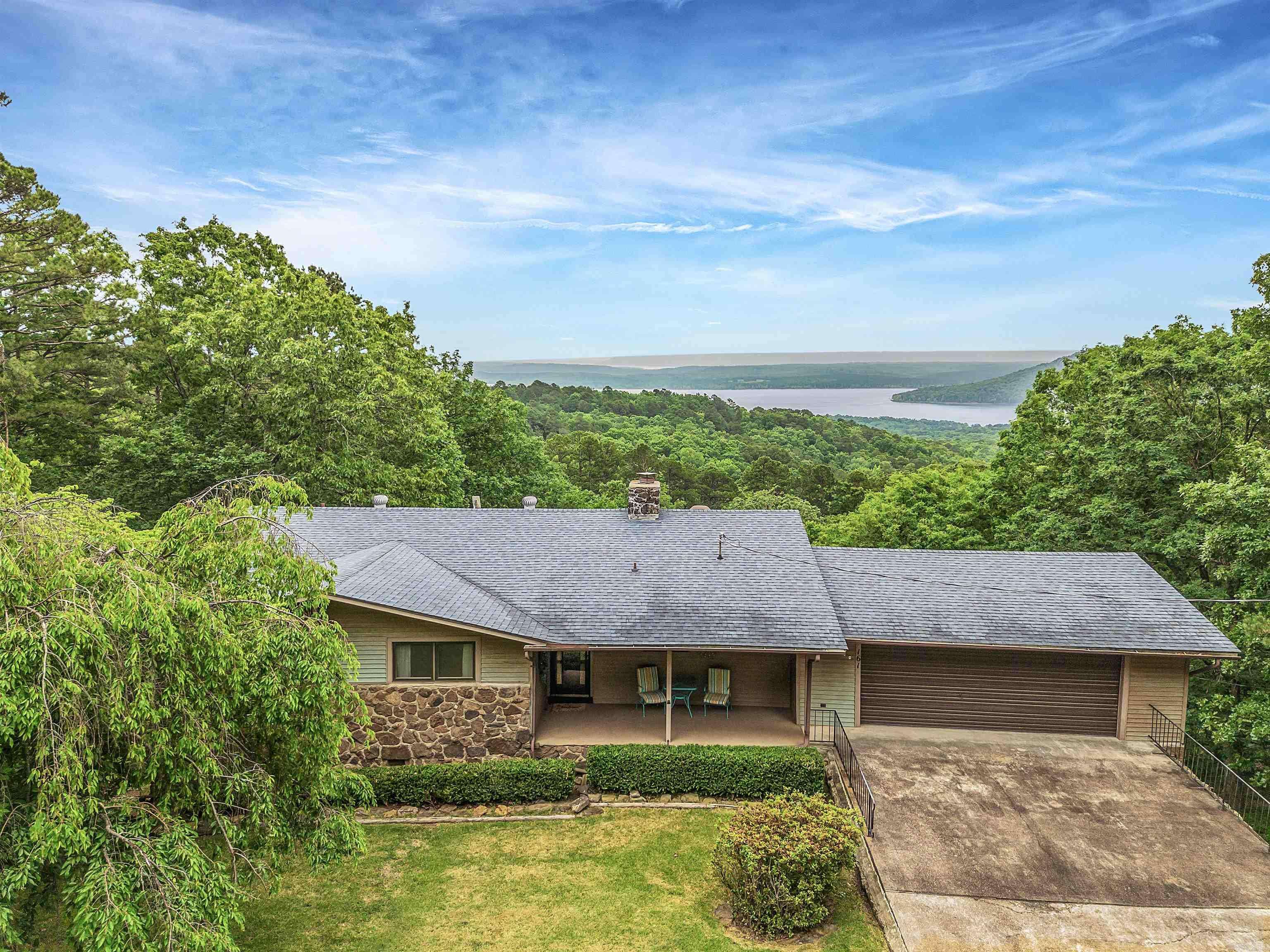 Fairfield Bay, AR 72088-000,161 King Arthur Drive