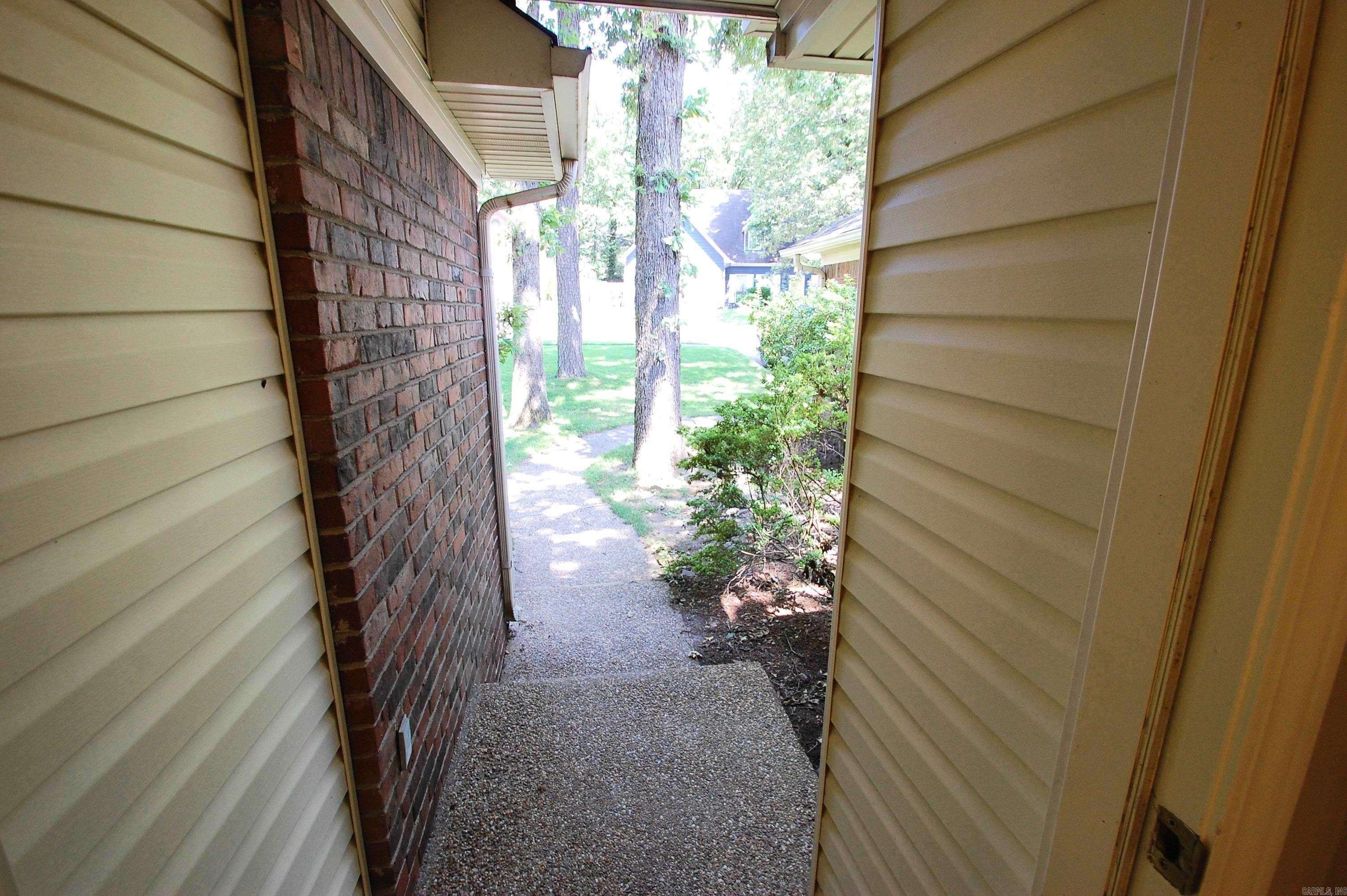 Little Rock, AR 72211,13605 Woodbrook Drive