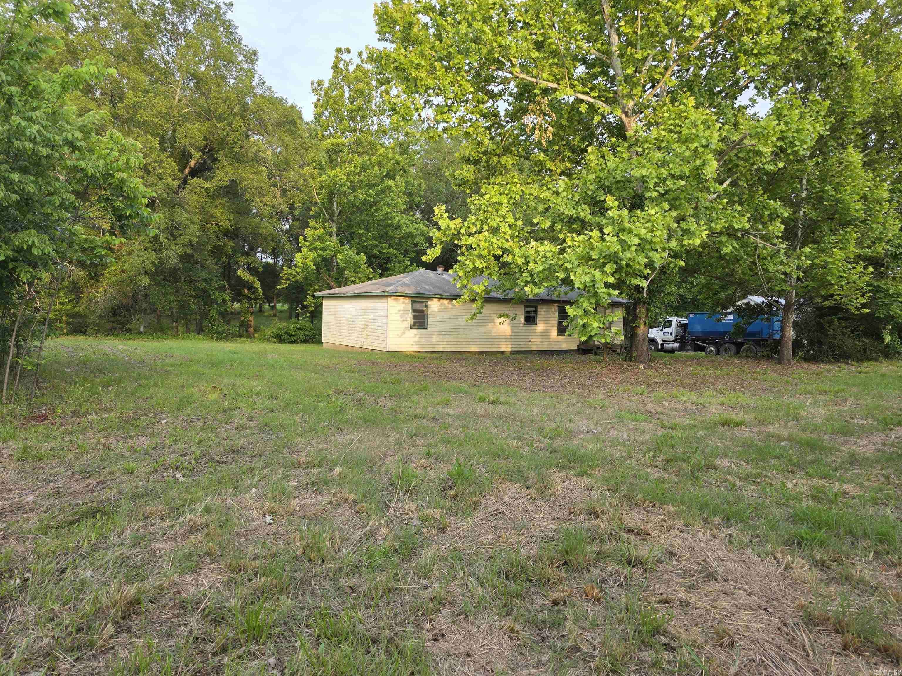 Morrilton, AR 72110,85 Bailey Road