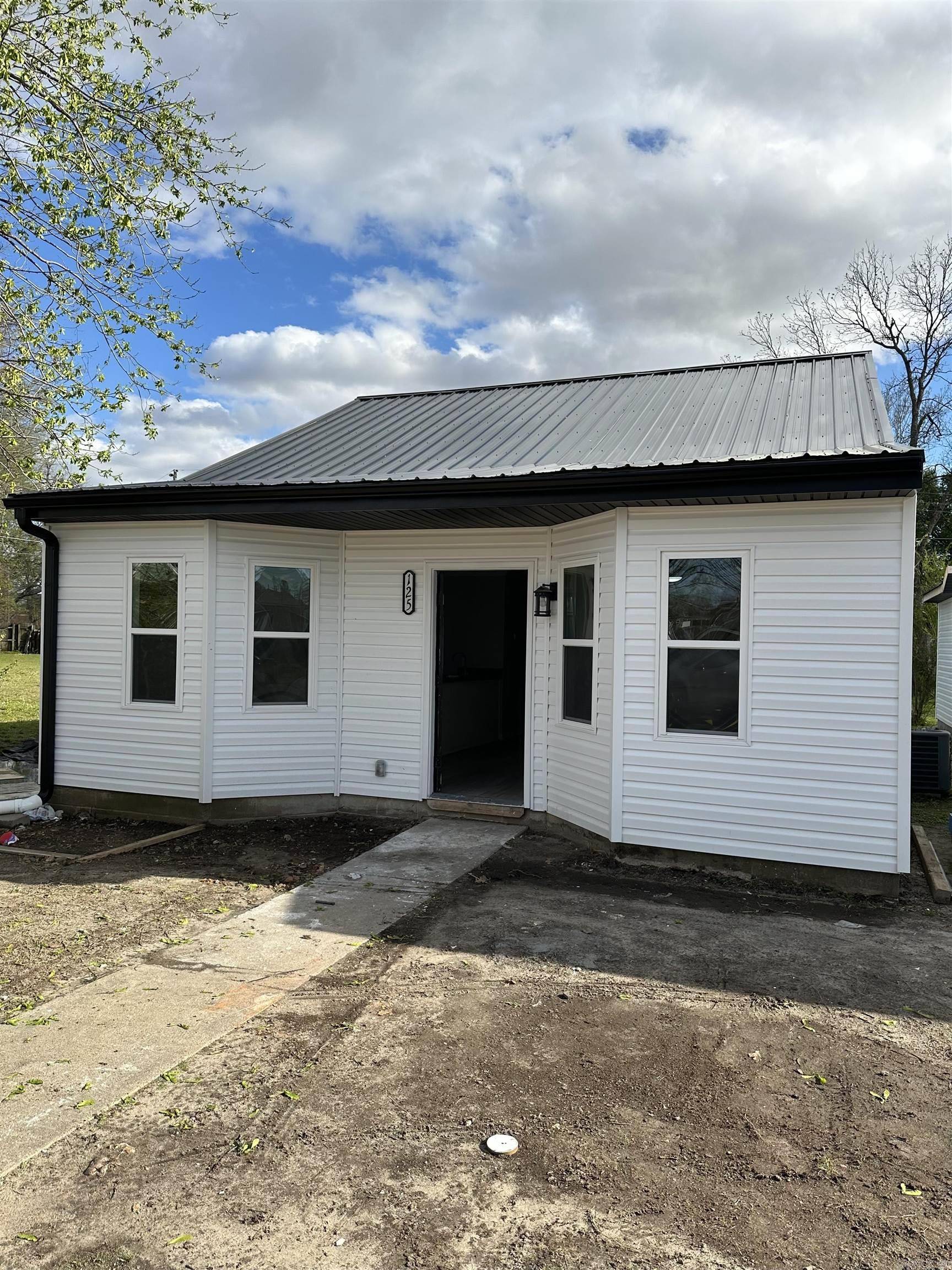 Trumann, AR 72472,Address not disclosed