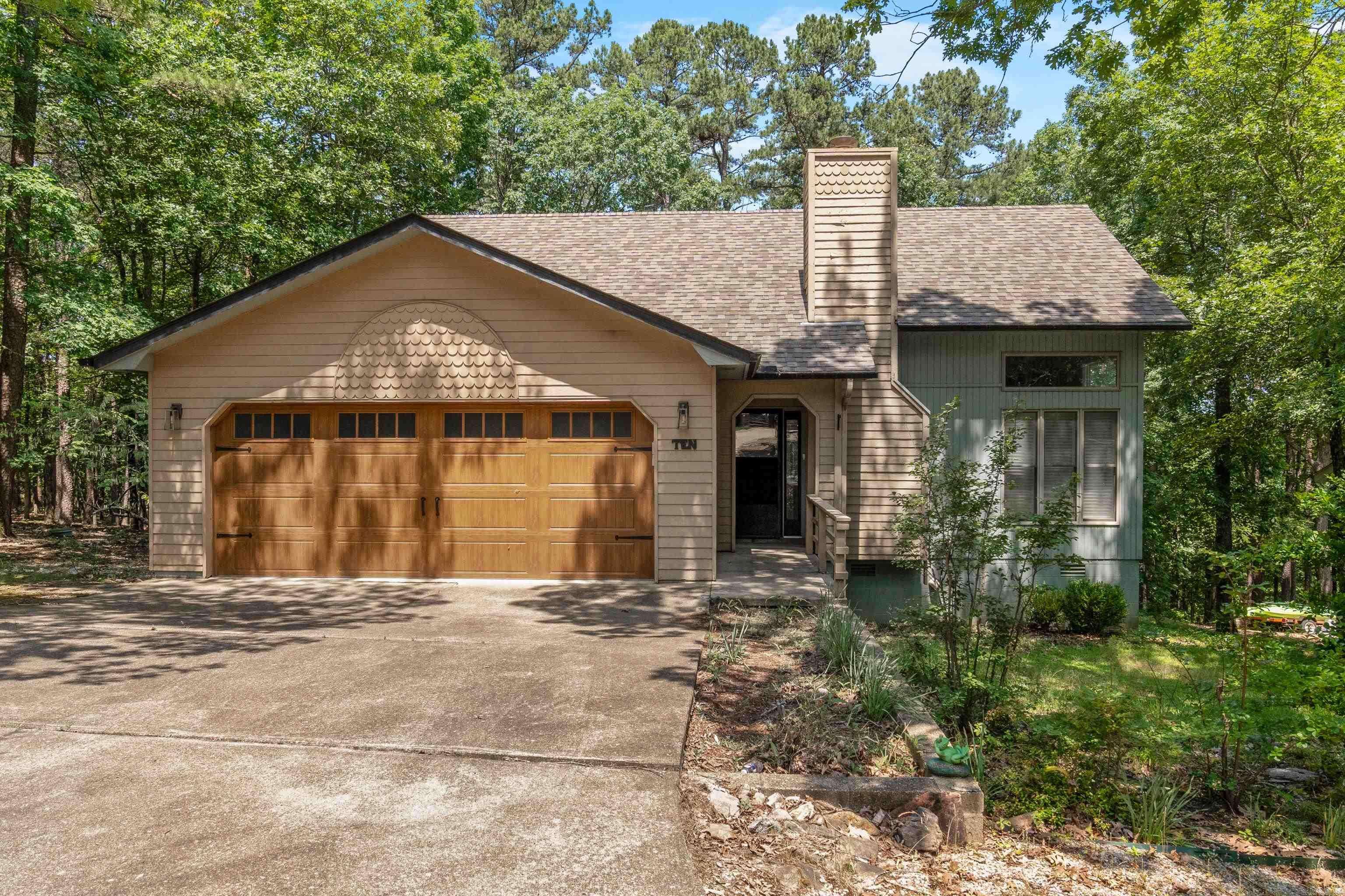 Hot Springs Village, AR 71909,10 Balenciaga Way