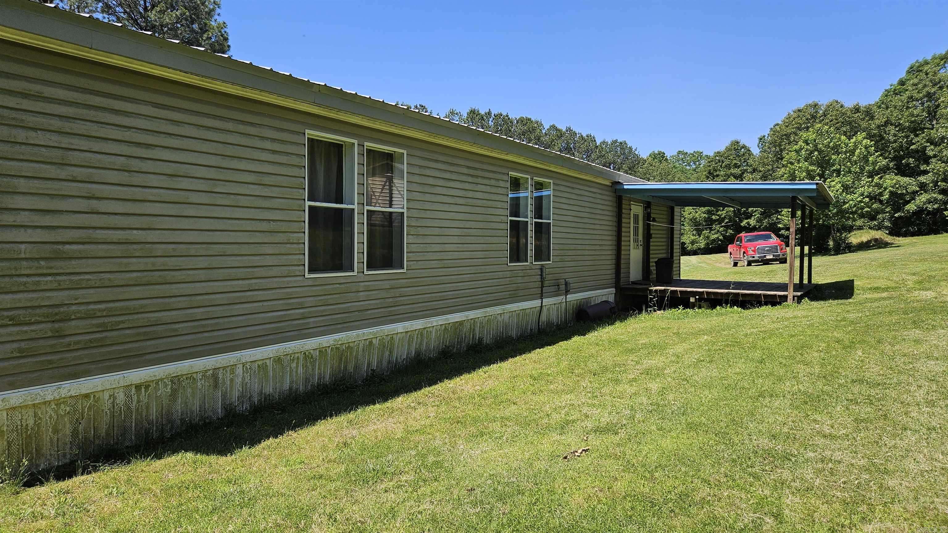 Corning, AR 72422,28 County Road 441