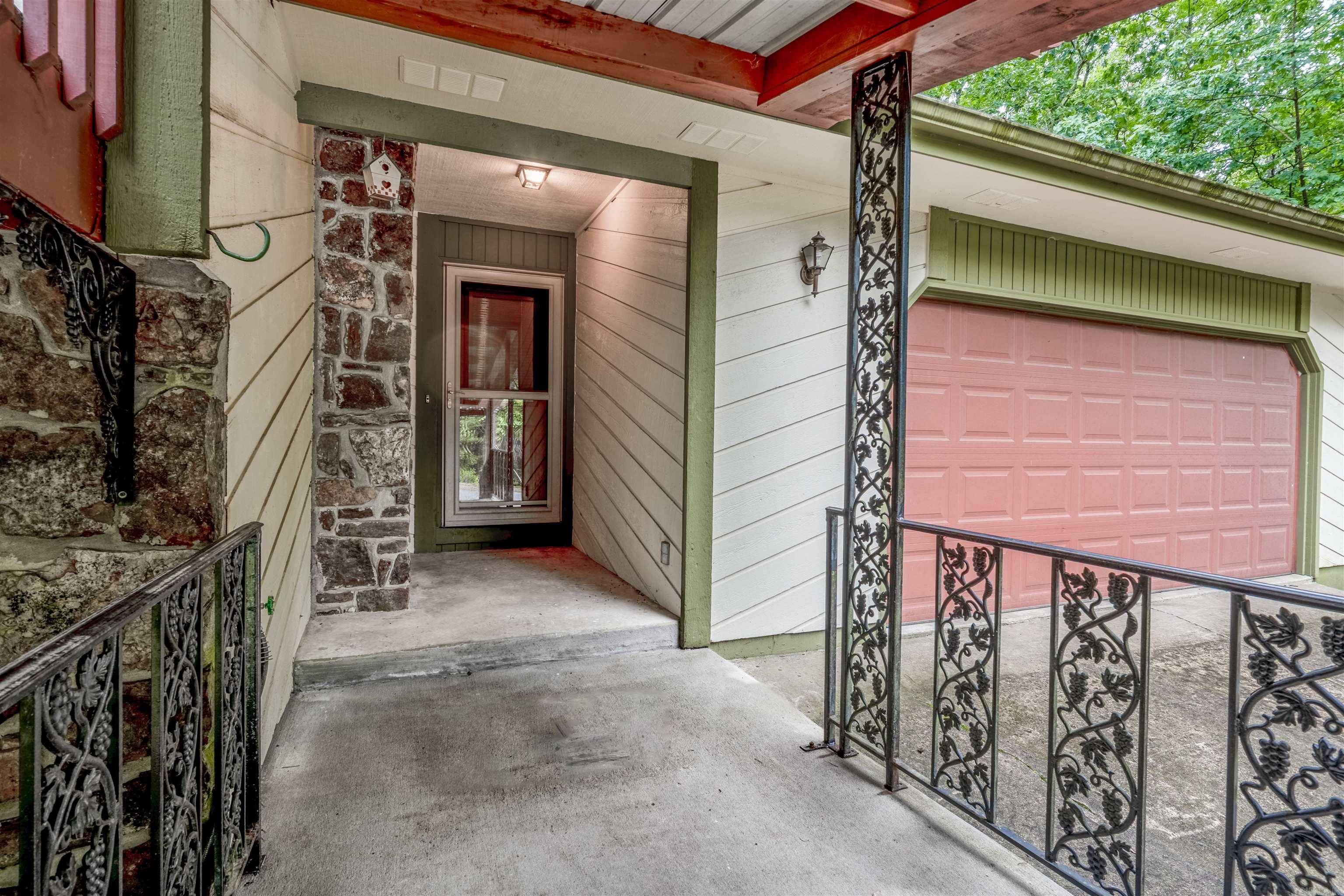 Fairfield Bay, AR 72088,101 Oakwood Ct Court