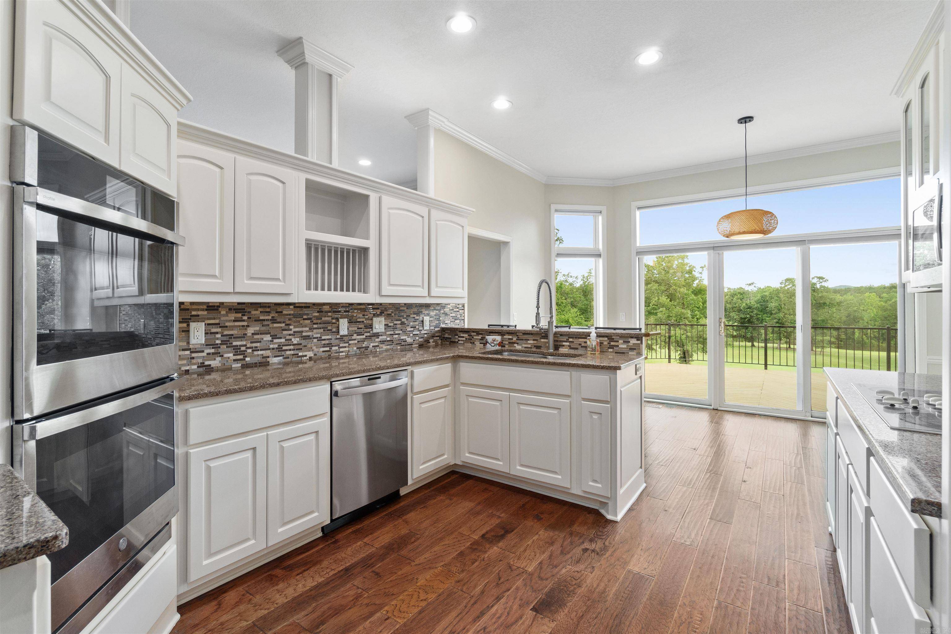 Hot Springs Village, AR 71909,21 Diamante Boulevard
