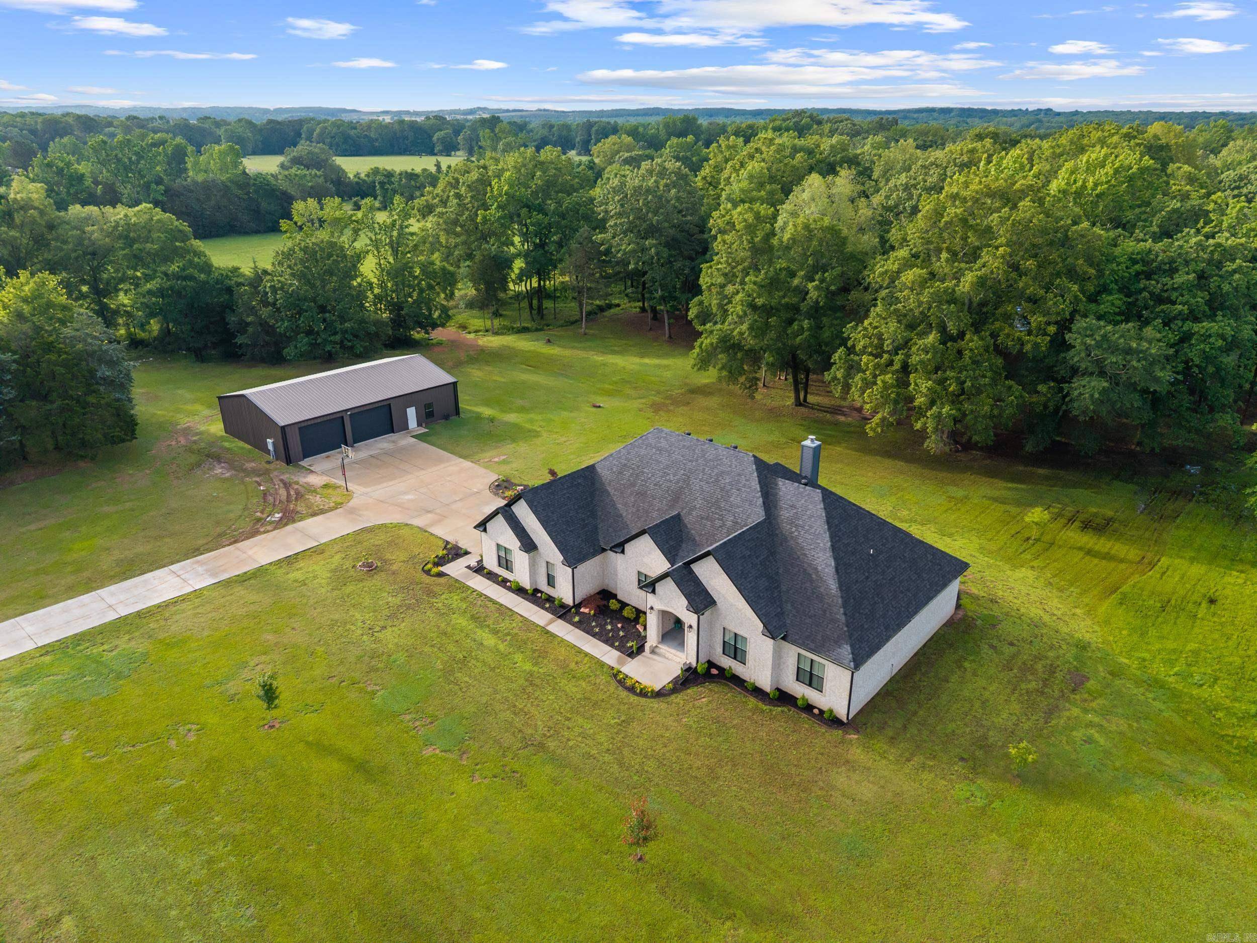 Greenbrier, AR 72058,84 Bethlehem Road