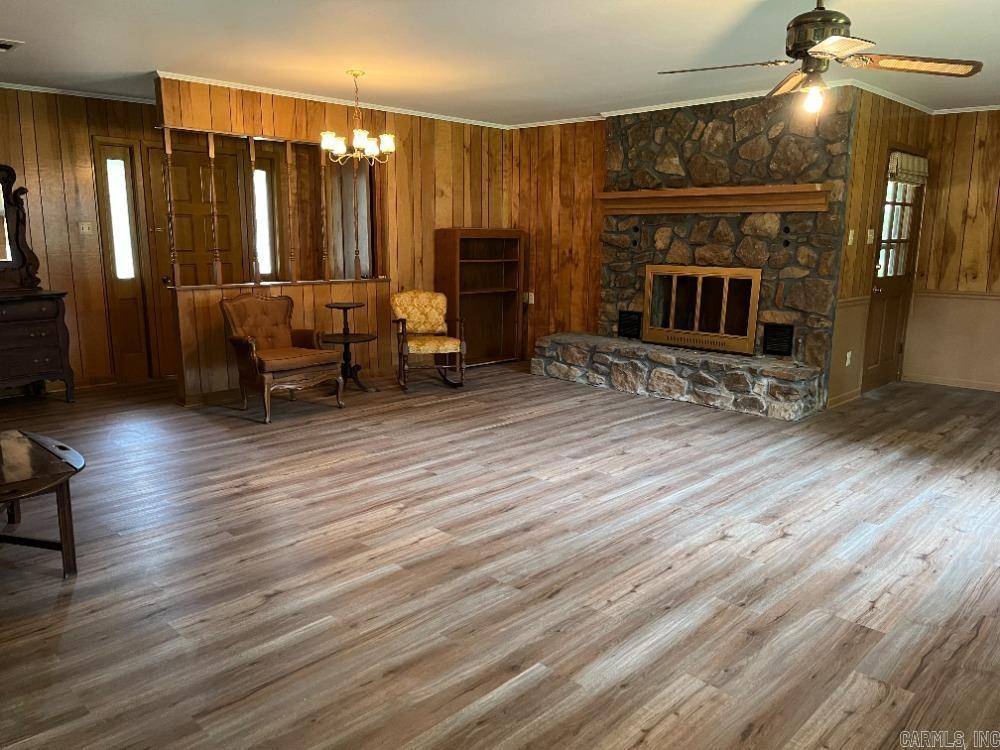 Fordyce, AR 71742,726 Carter St
