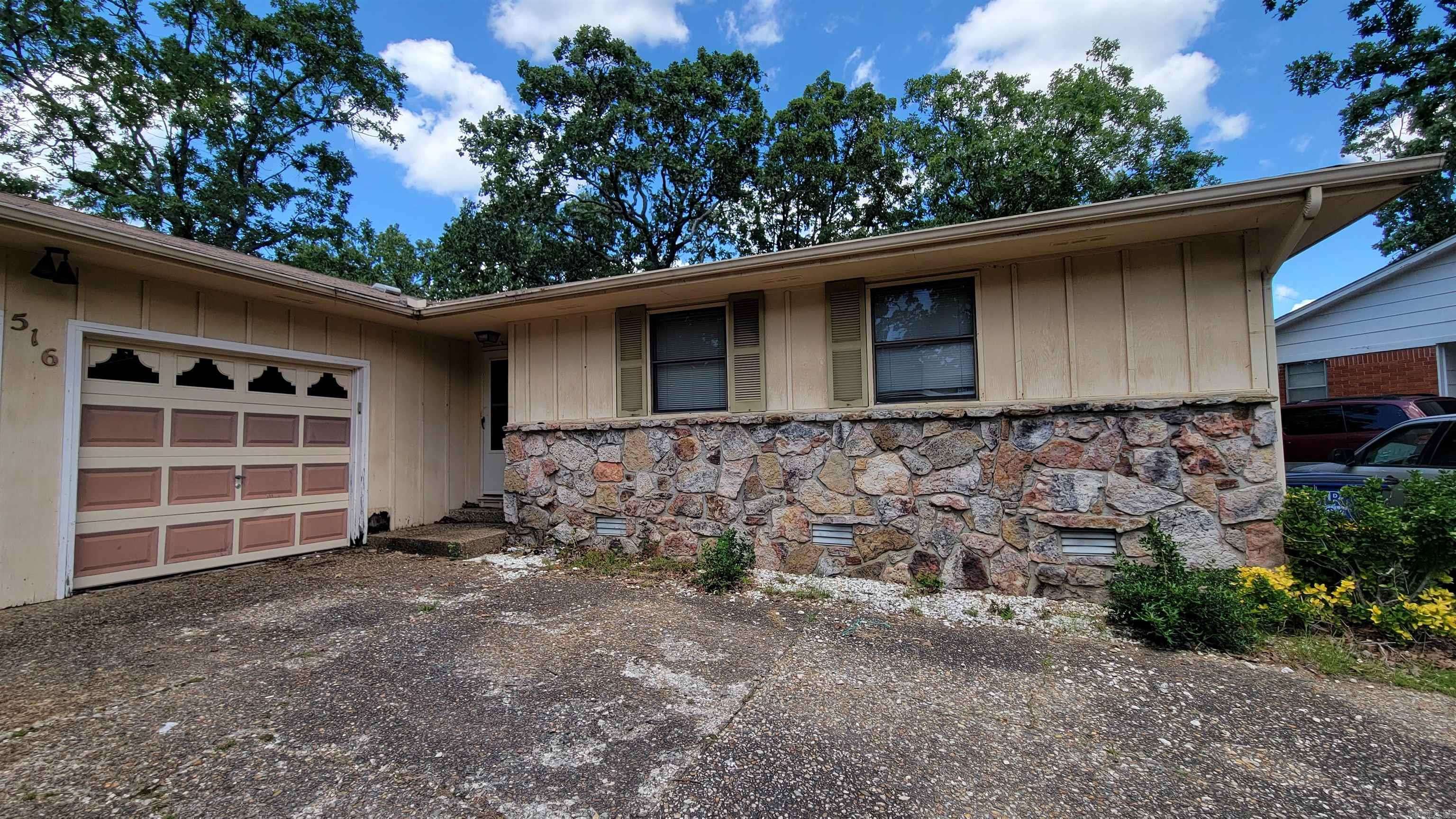 North Little Rock, AR 72118,516 55Th Terrace Drive