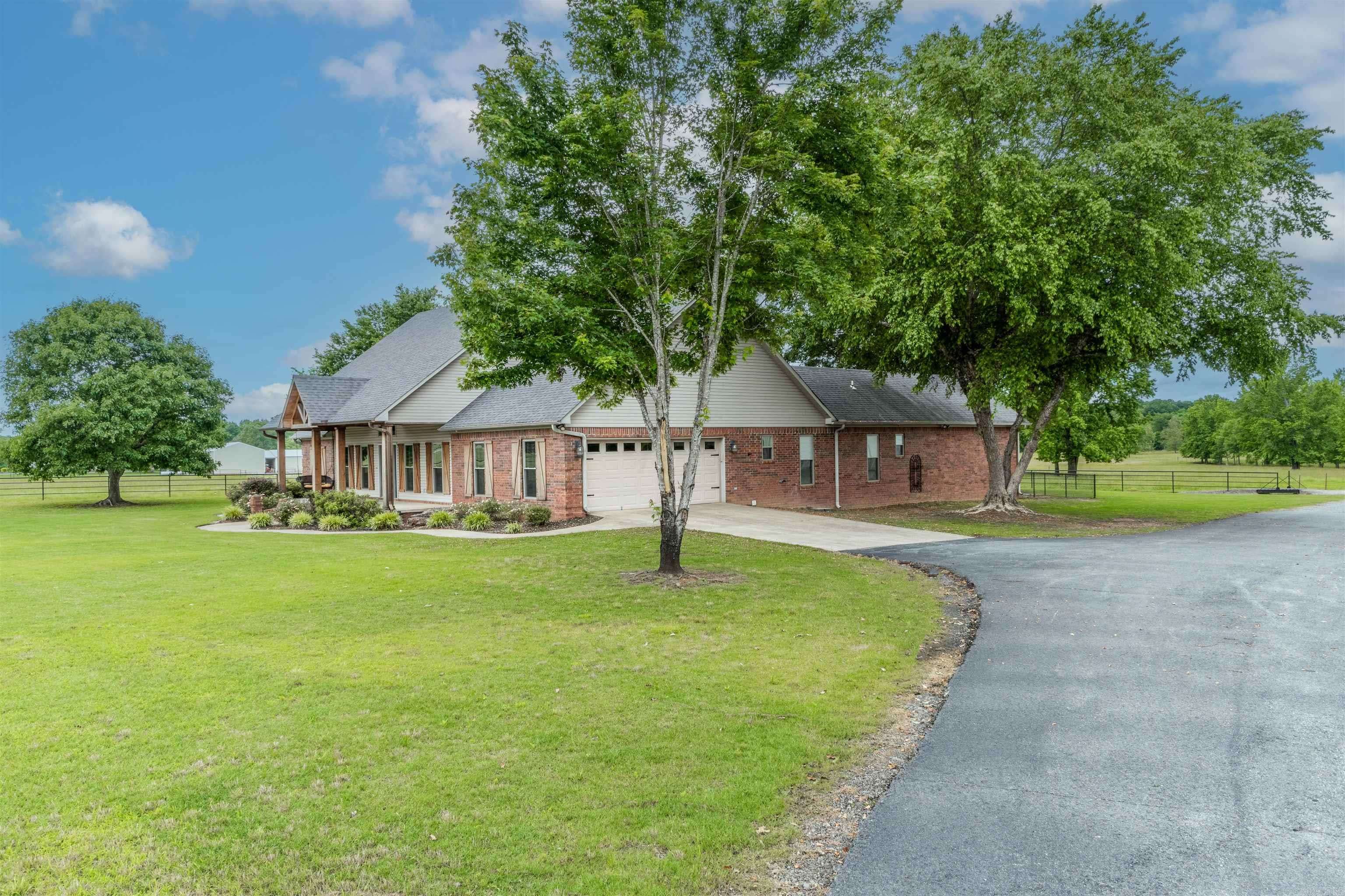 Greenbrier, AR 72058,363 Highway 225 E