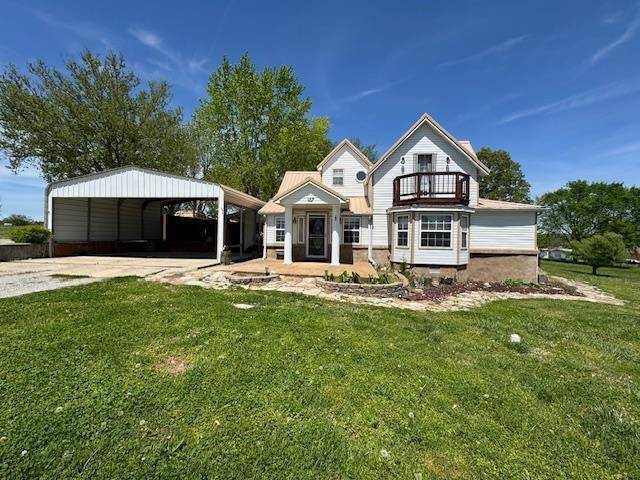 Viola, AR 72583,107 Hickory Street