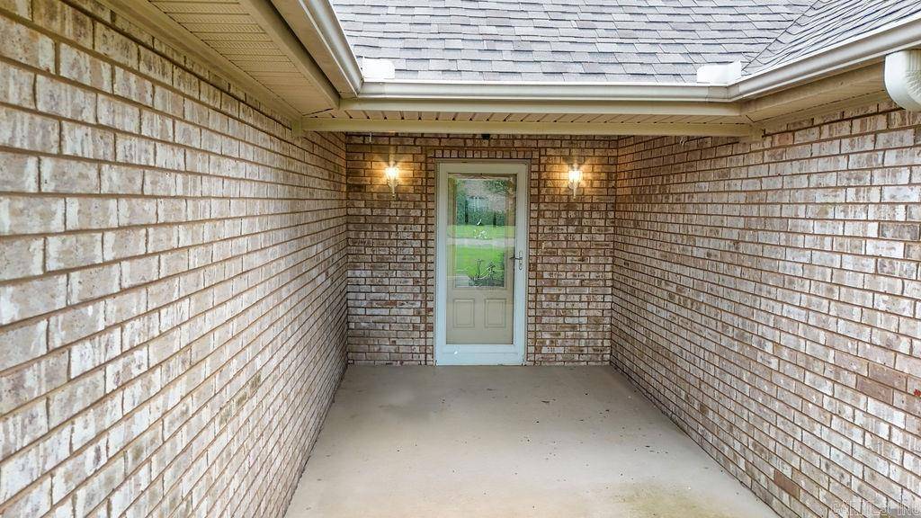 Trumann, AR 72472,608 Larkspur Ln