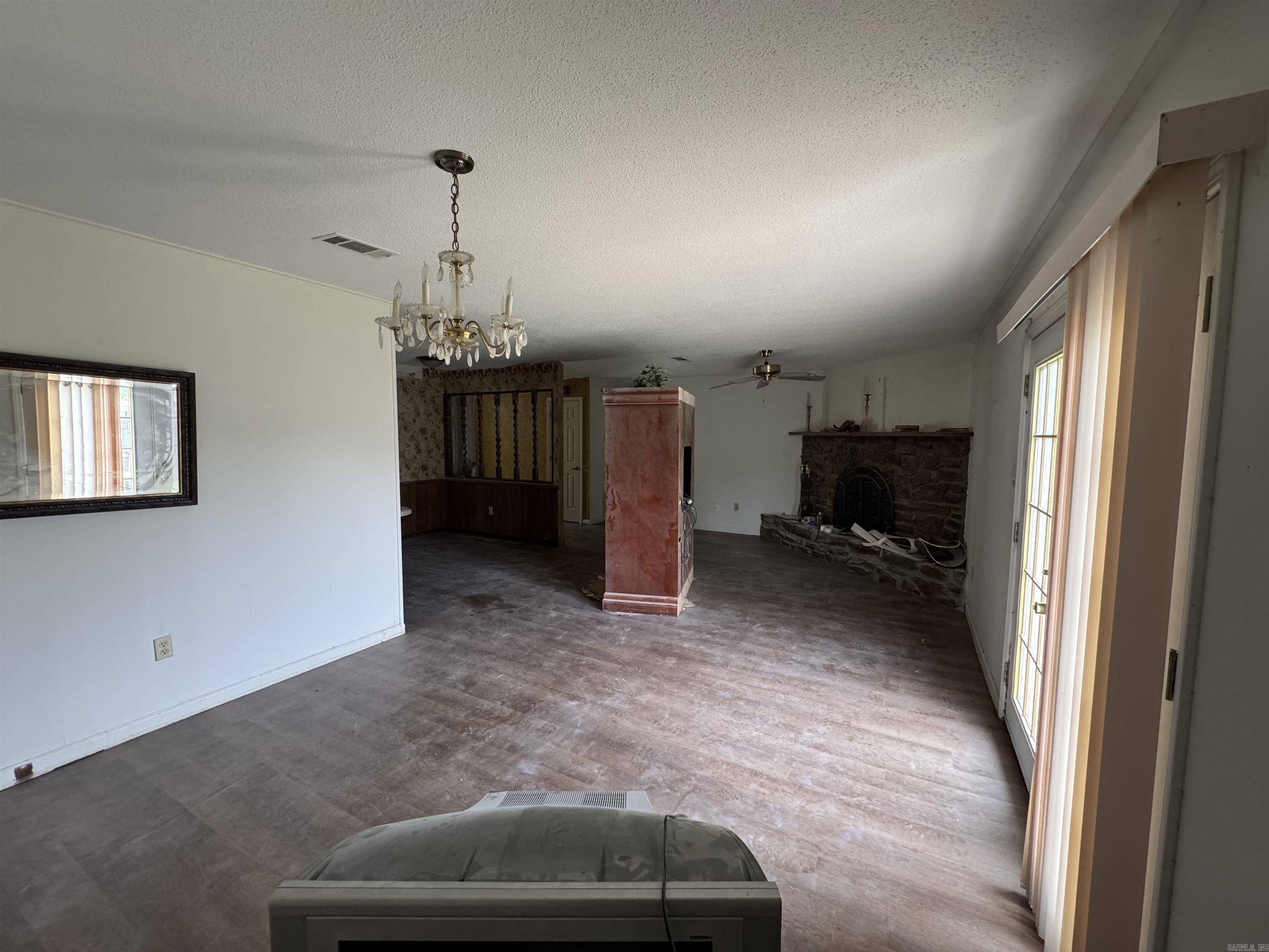 Jacksonville, AR 72076,10 Hollyridge Ct