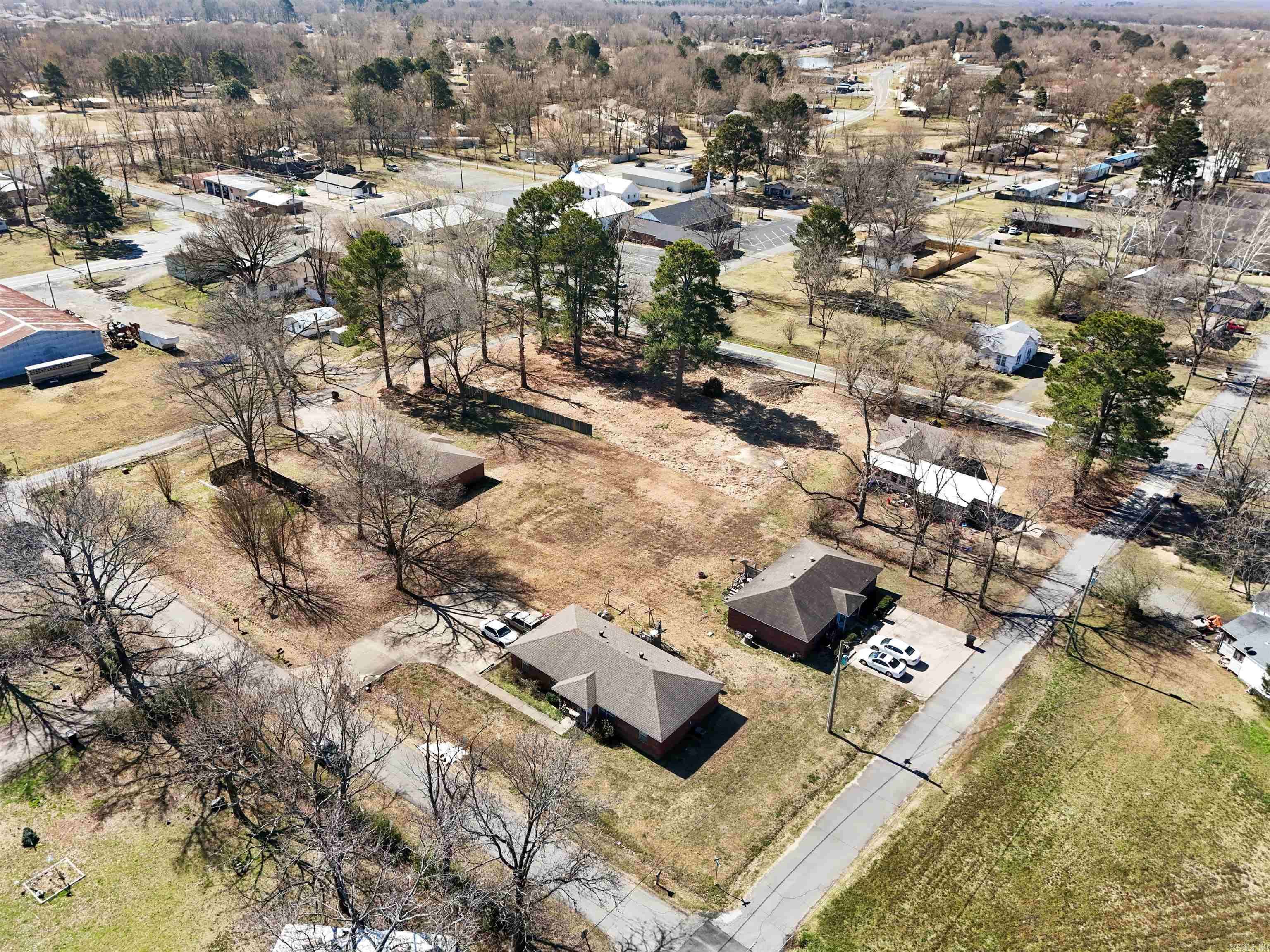 Ward, AR 72176,104 A & B 3rd Street850