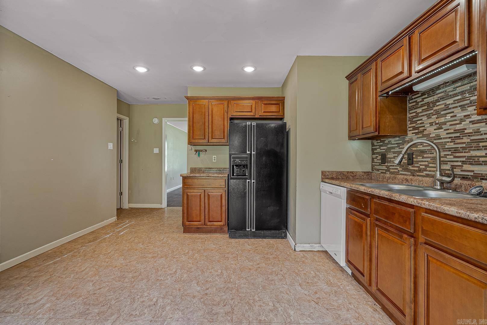 Bono, AR 72416,223 County Road 122