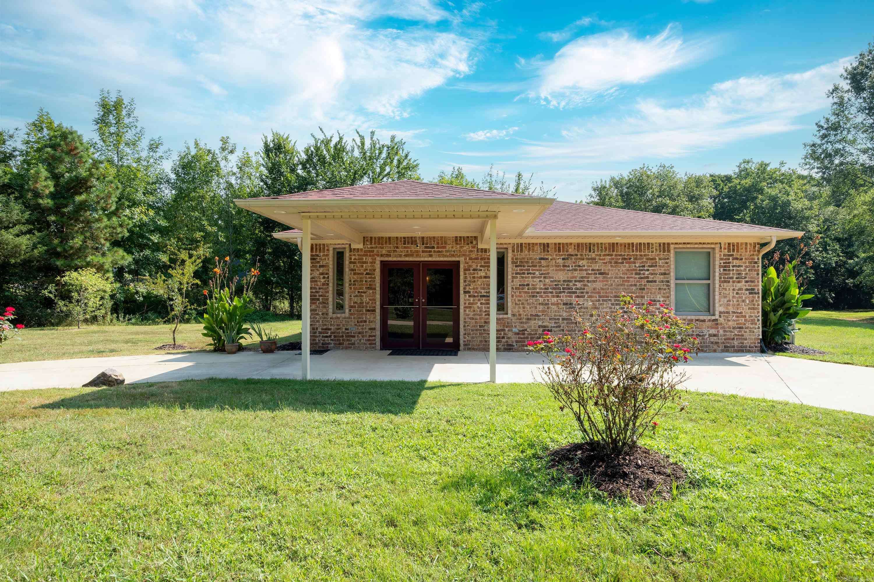Roland, AR 72135,18708 Johns Lane