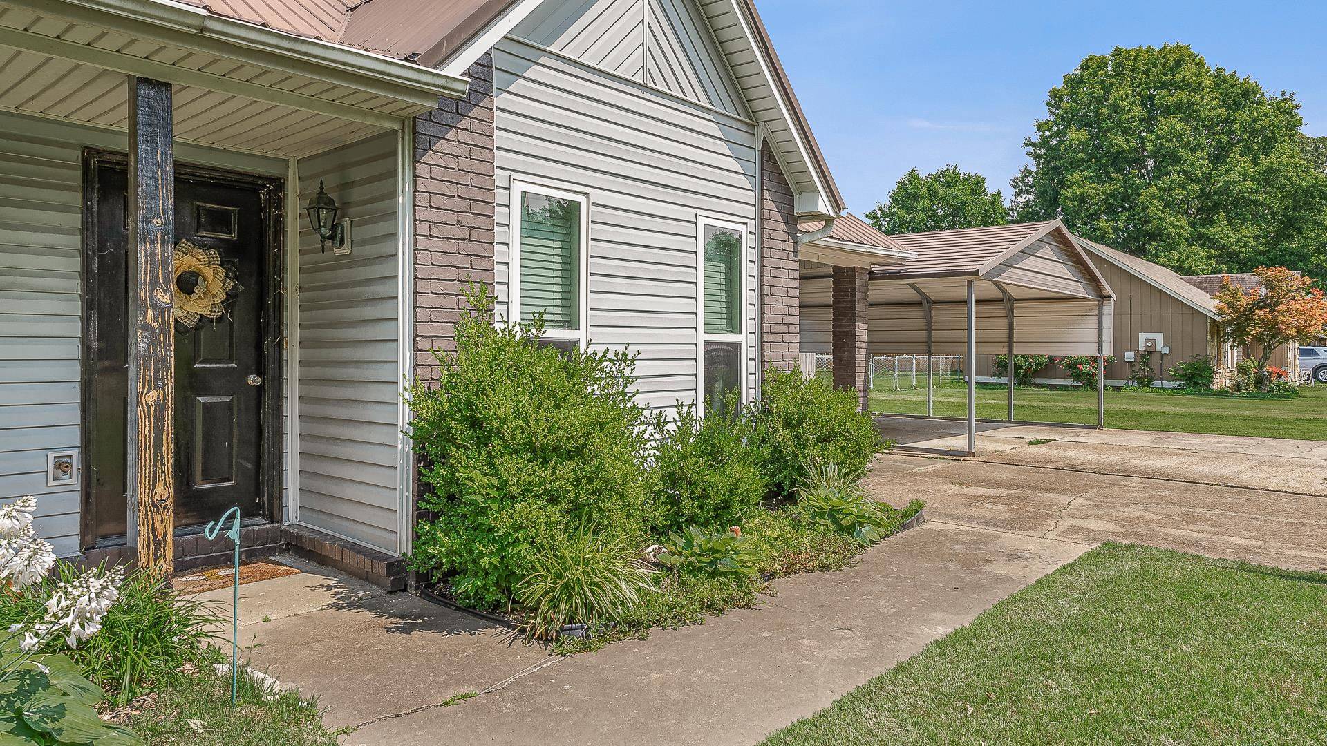 Trumann, AR 72472,2 Windfield Cir