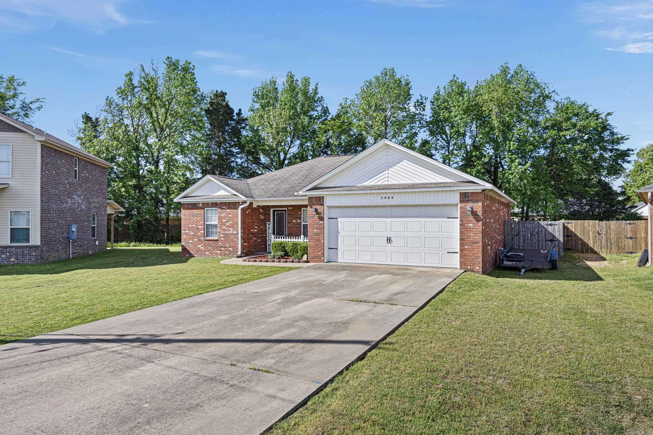 Russellville, AR 72801,1509 E 11th Cove