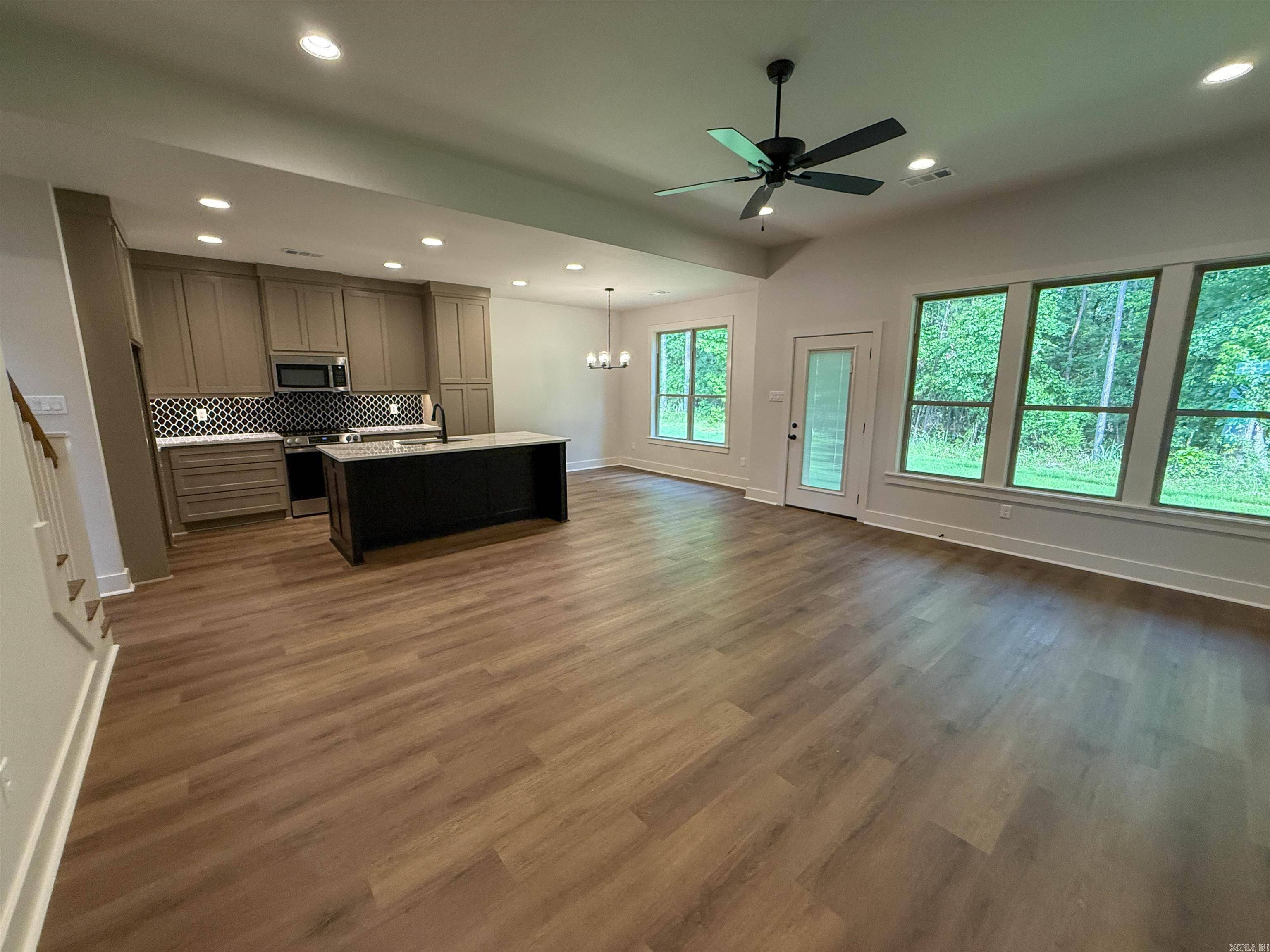 Jacksonville, AR 72076,4 Woodhaven Ct.