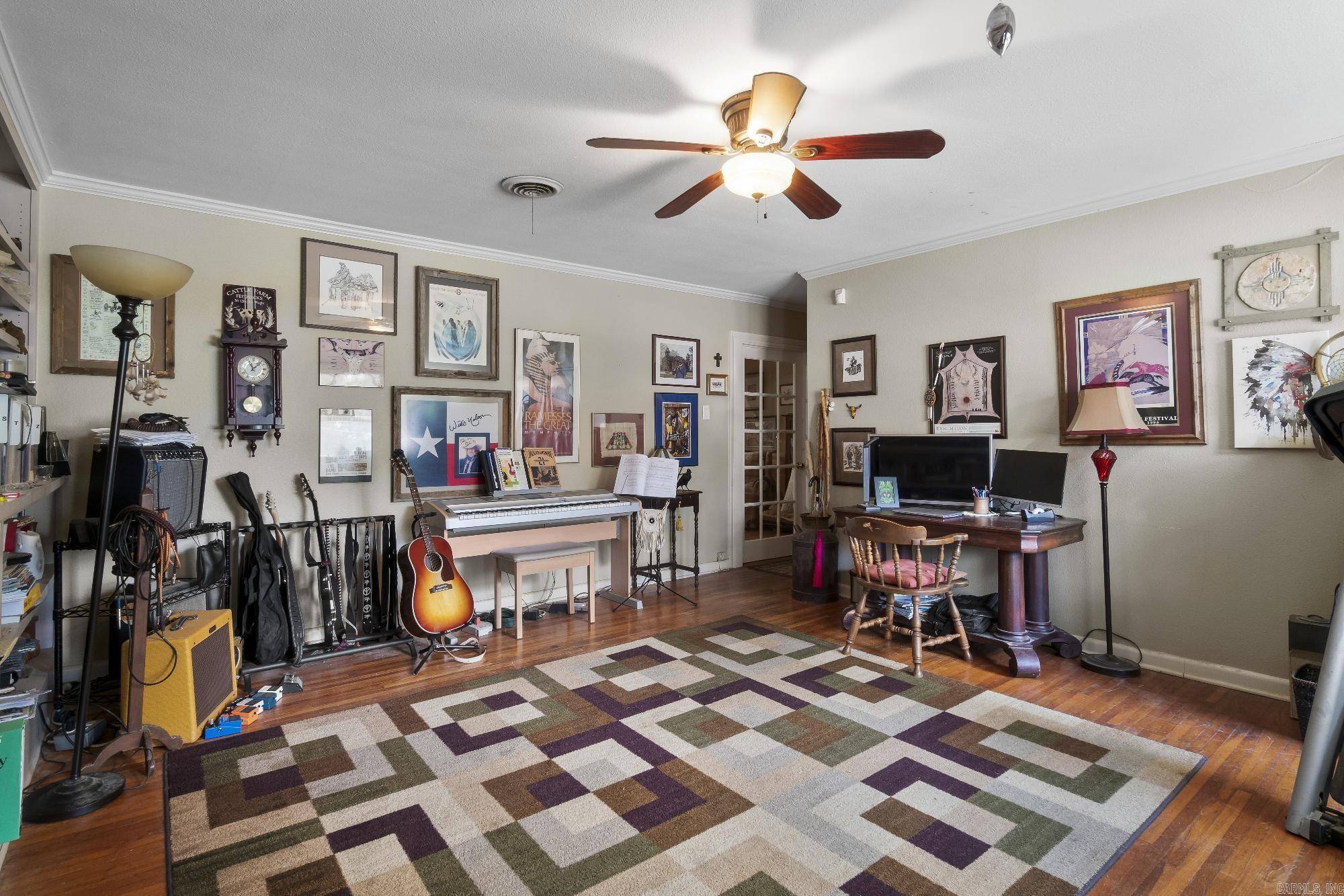 North Little Rock, AR 72118,817 W 55Th St