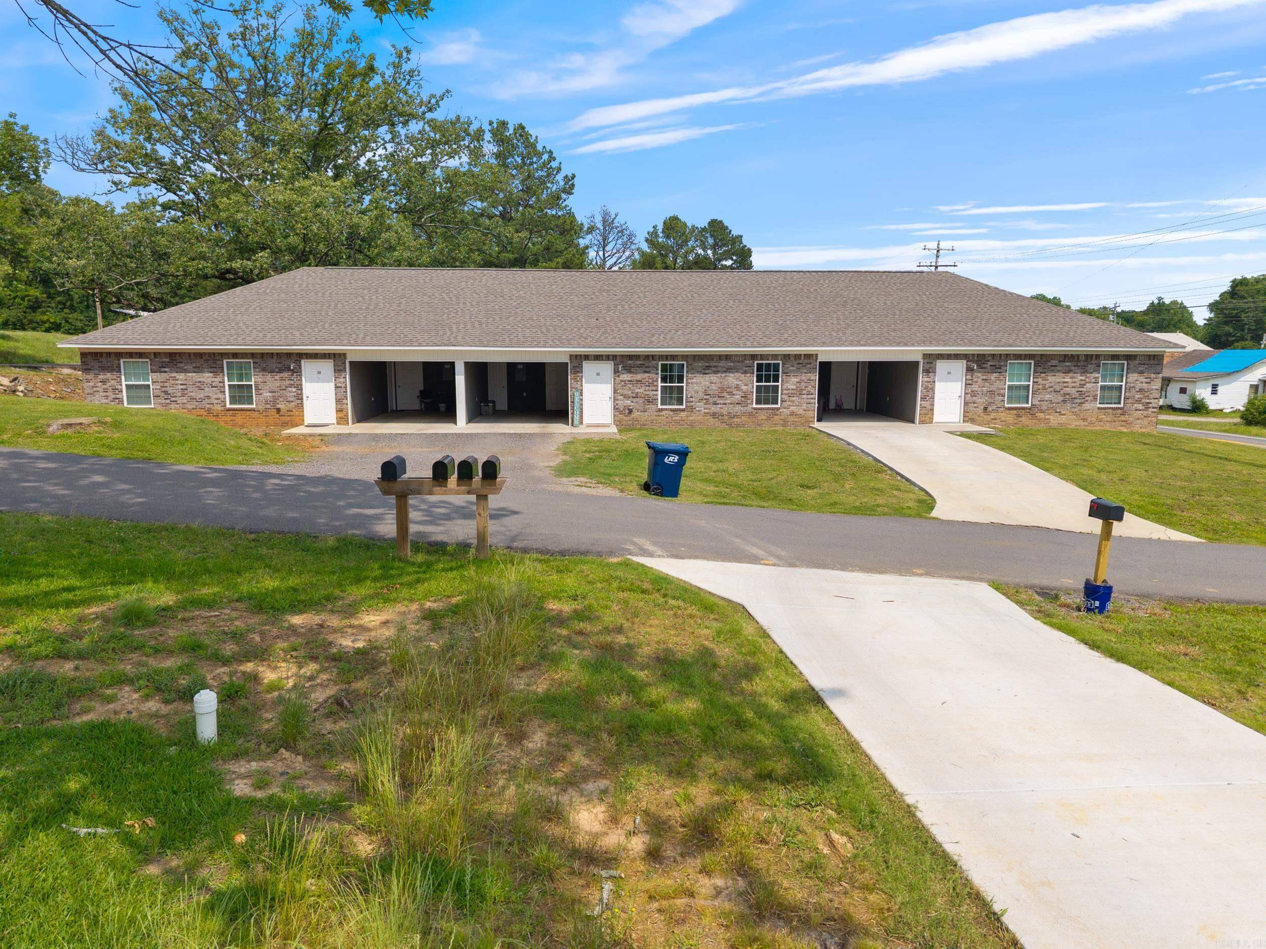 Perryville, AR 72126,164 Redbud Street